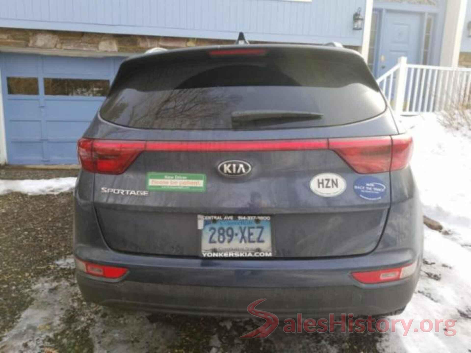 KNDPMCAC5J7417281 2018 KIA SPORTAGE