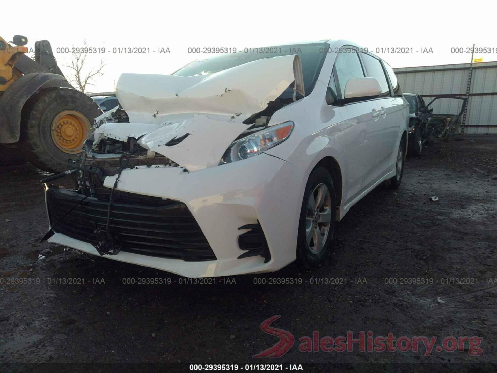 5TDKZ3DC5KS013878 2019 TOYOTA SIENNA