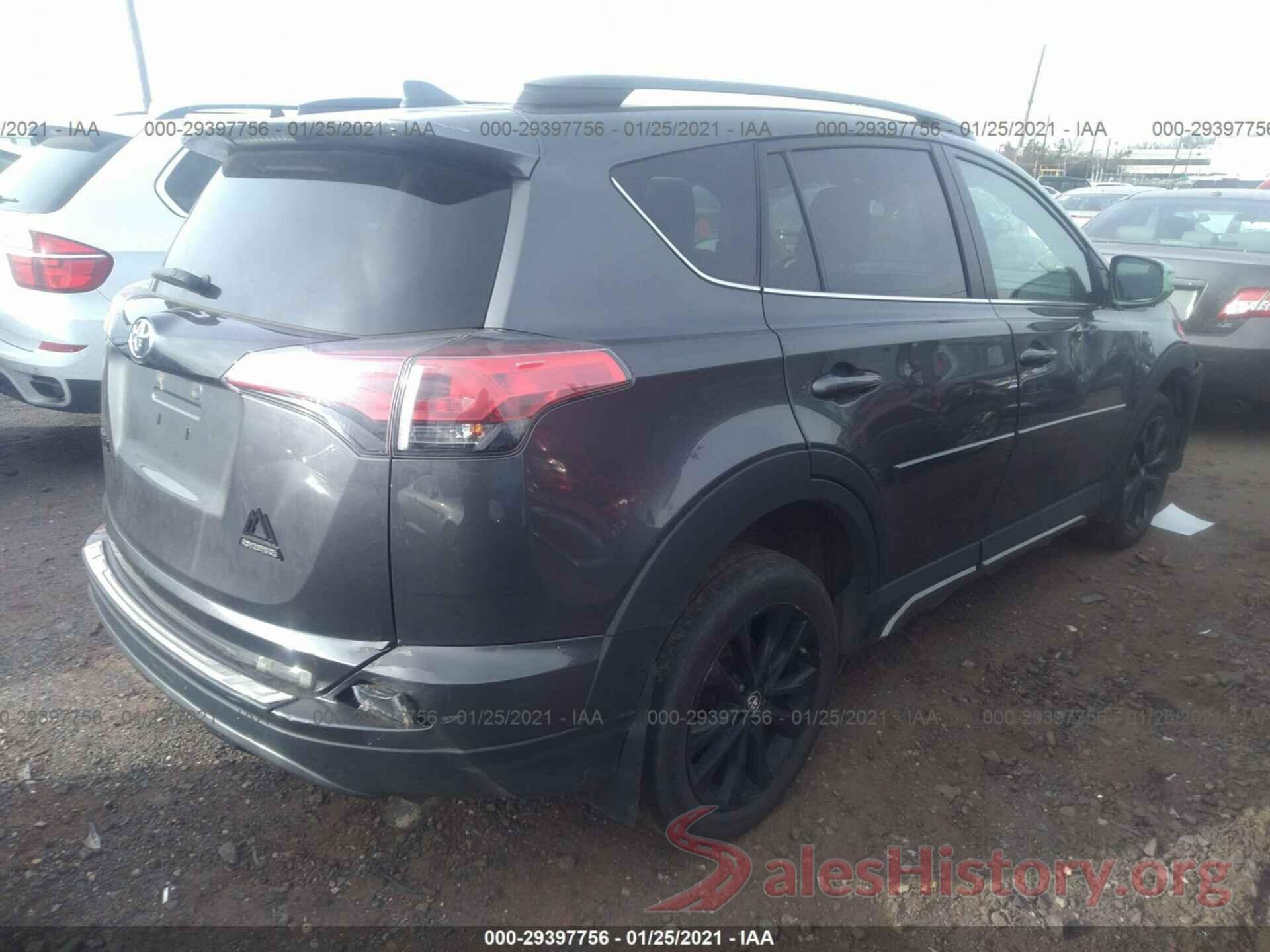 2T3RFREV6JW728823 2018 TOYOTA RAV4