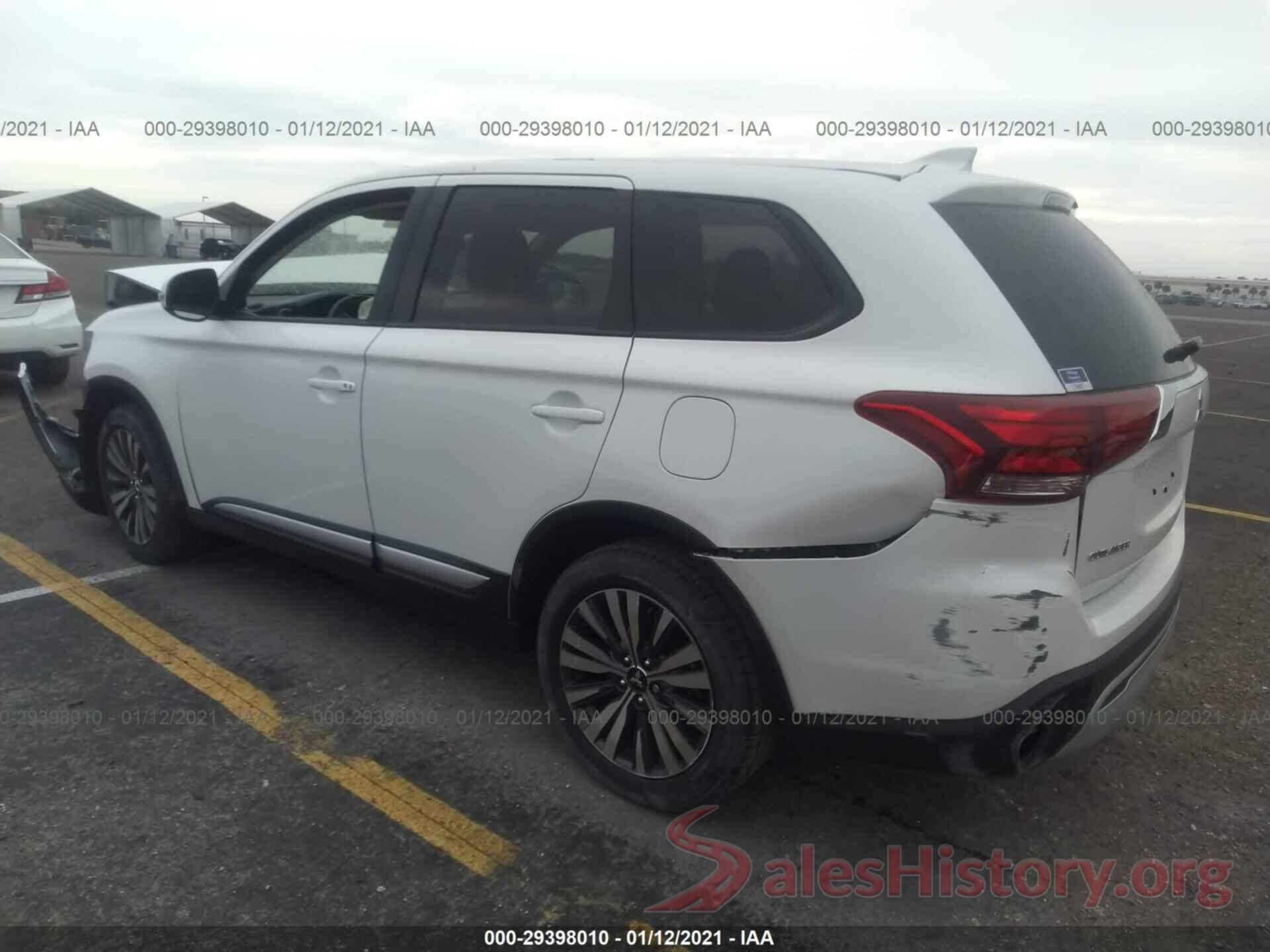 JA4AD3A3XLZ005008 2020 MITSUBISHI OUTLANDER