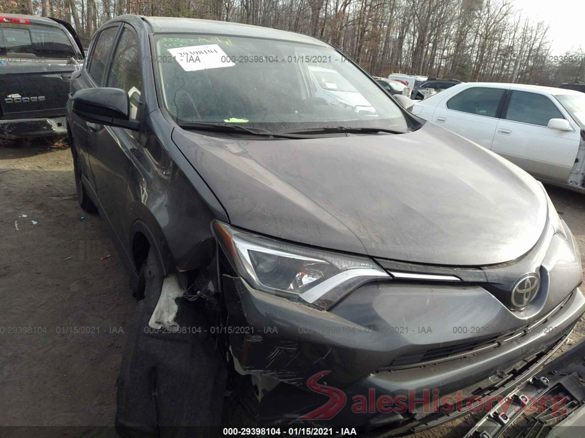 JTMZFREVXJJ160798 2018 TOYOTA RAV4