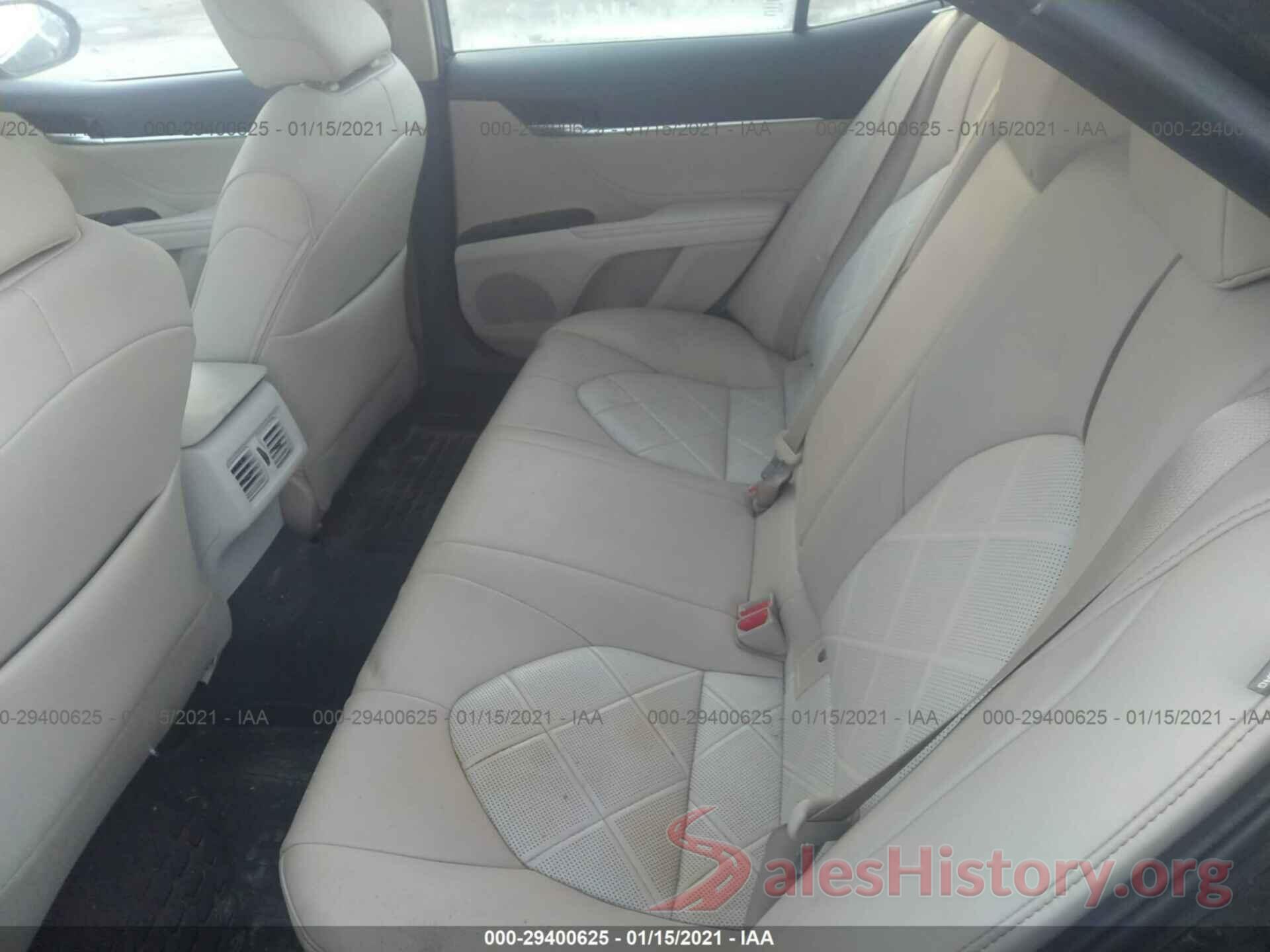 4T1B11HK8JU135086 2018 TOYOTA CAMRY