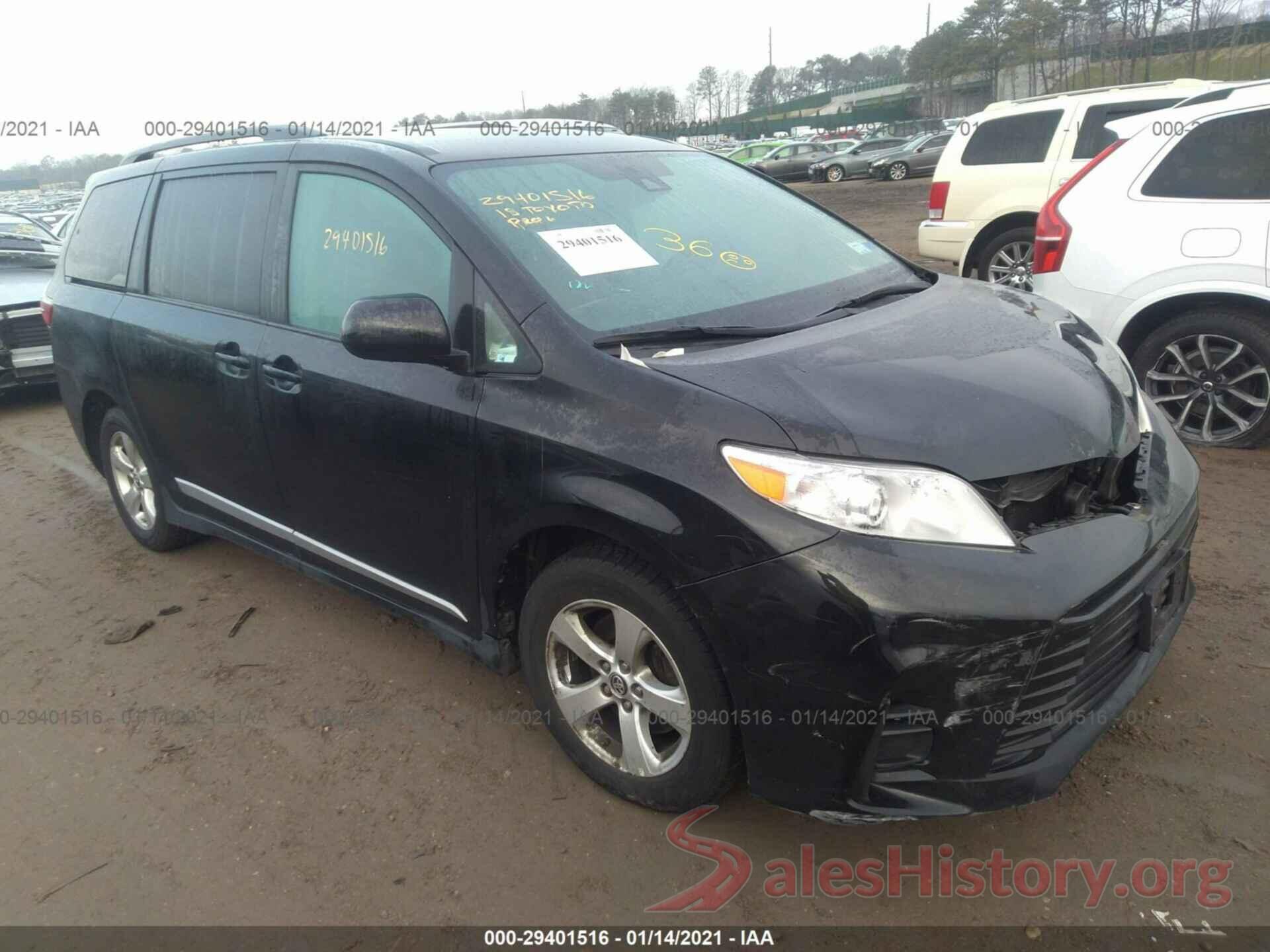 5TDKZ3DC8JS905301 2018 TOYOTA SIENNA