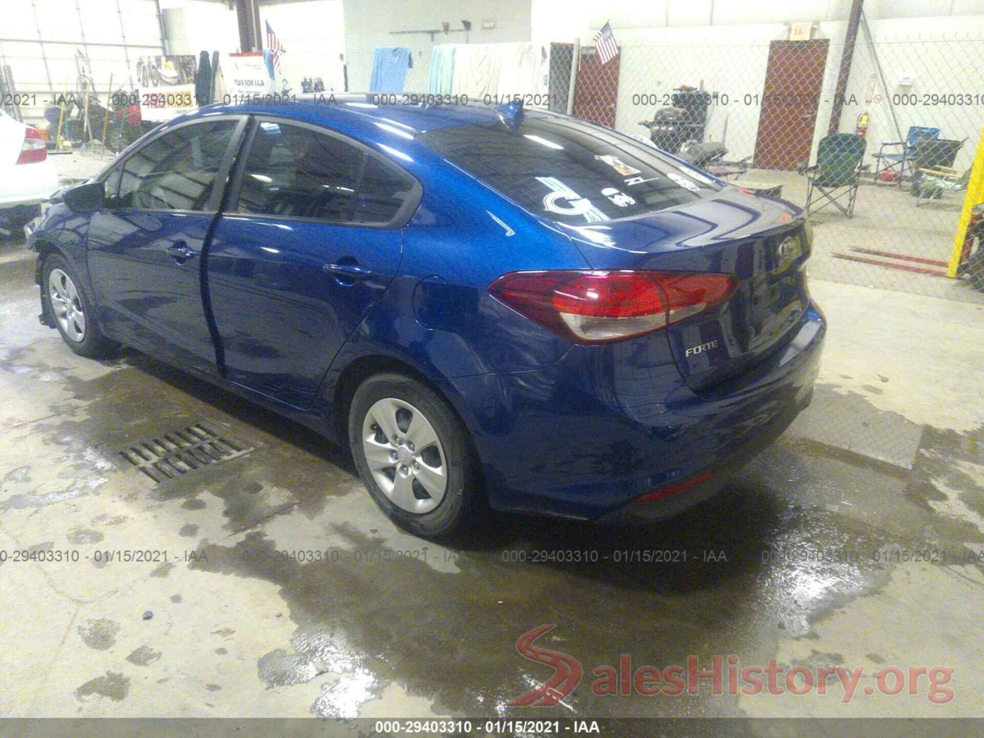 3KPFK4A76JE210411 2018 KIA FORTE