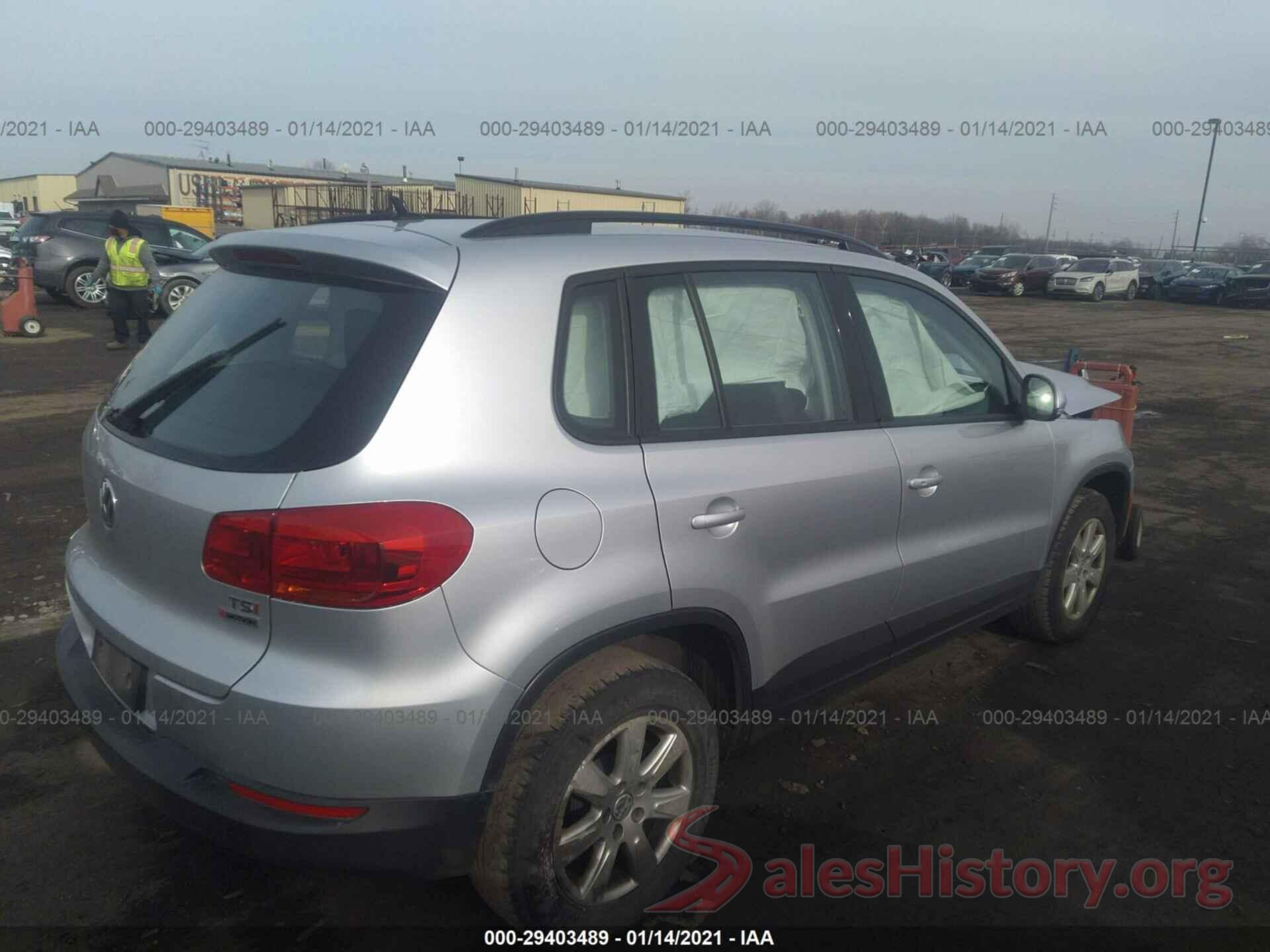 WVGBV7AX0GW551899 2016 VOLKSWAGEN TIGUAN