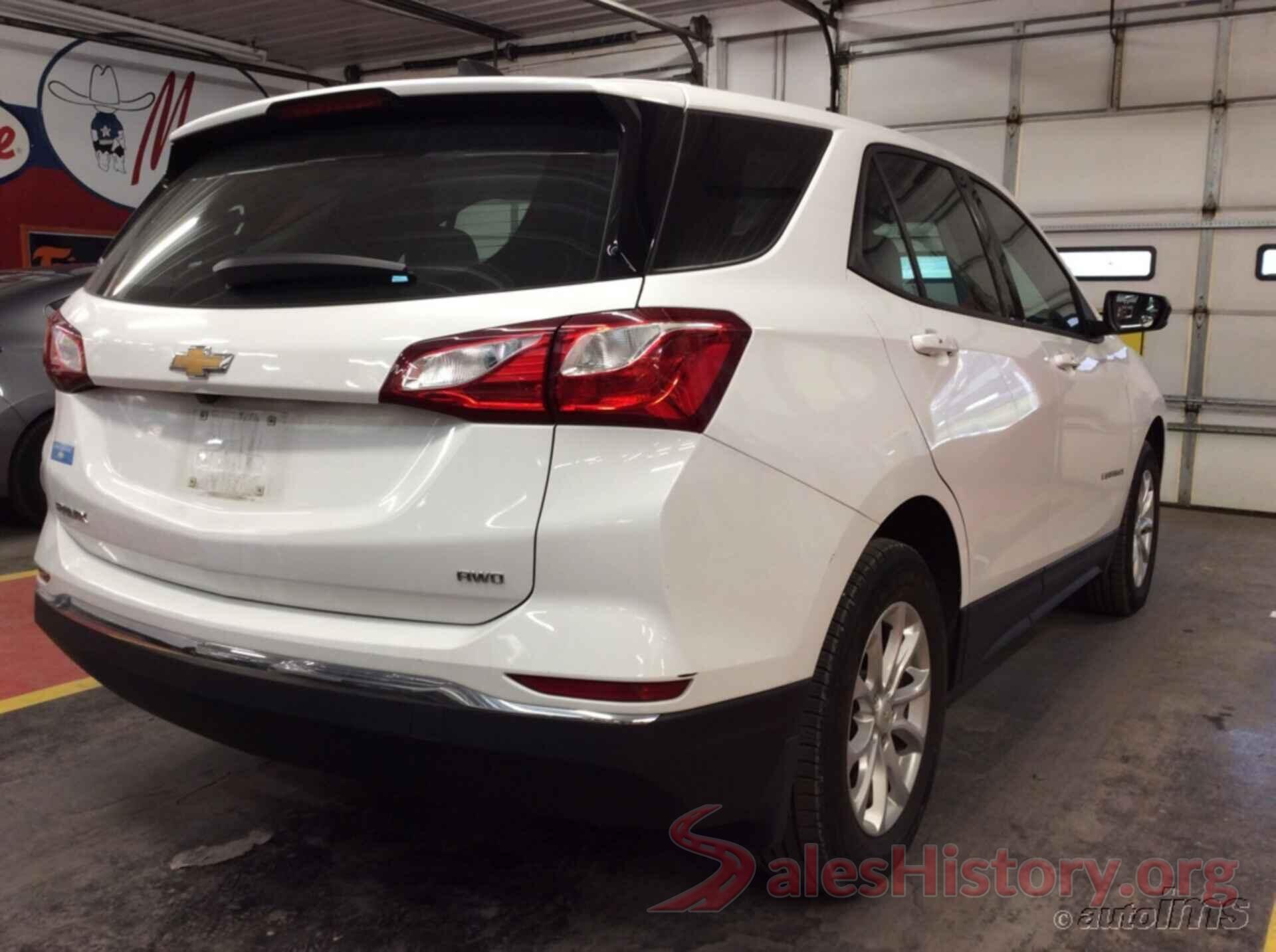 2GNAXREV0J6130546 2018 CHEVROLET EQUINOX