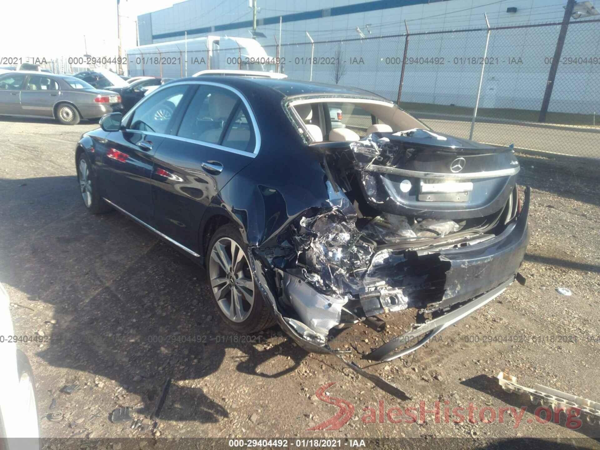 55SWF4KB8JU238131 2018 MERCEDES-BENZ C-CLASS