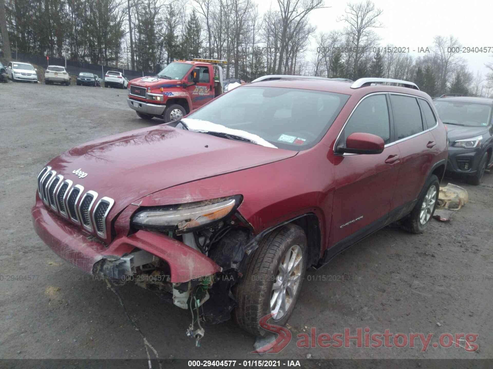 1C4PJMCS8HW588125 2017 JEEP CHEROKEE