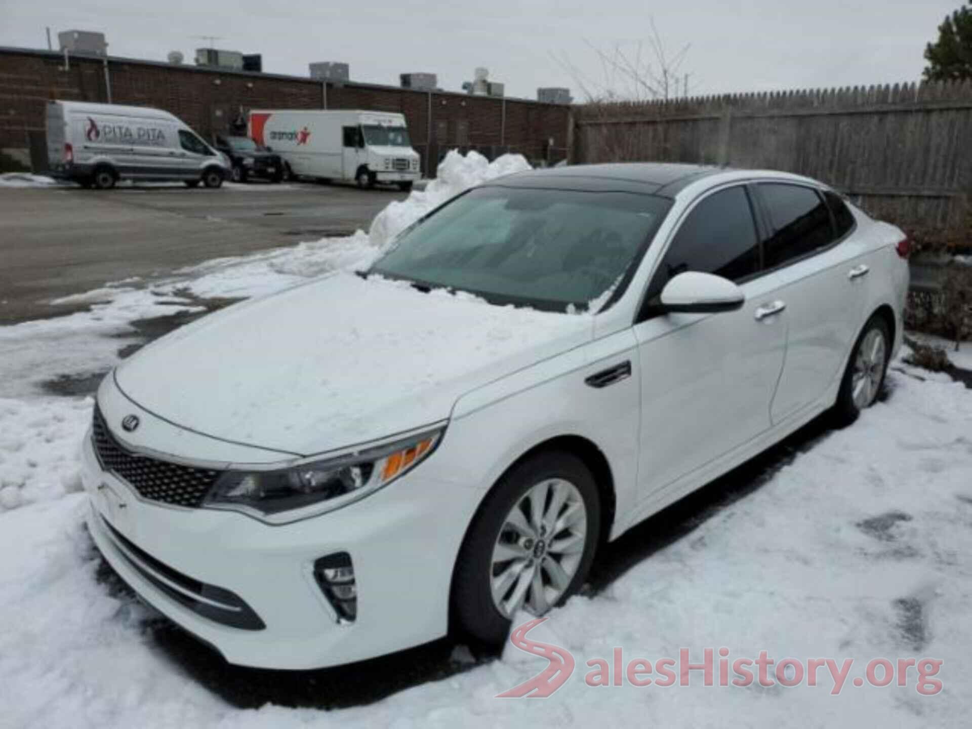 5XXGT4L39JG242000 2018 KIA OPTIMA