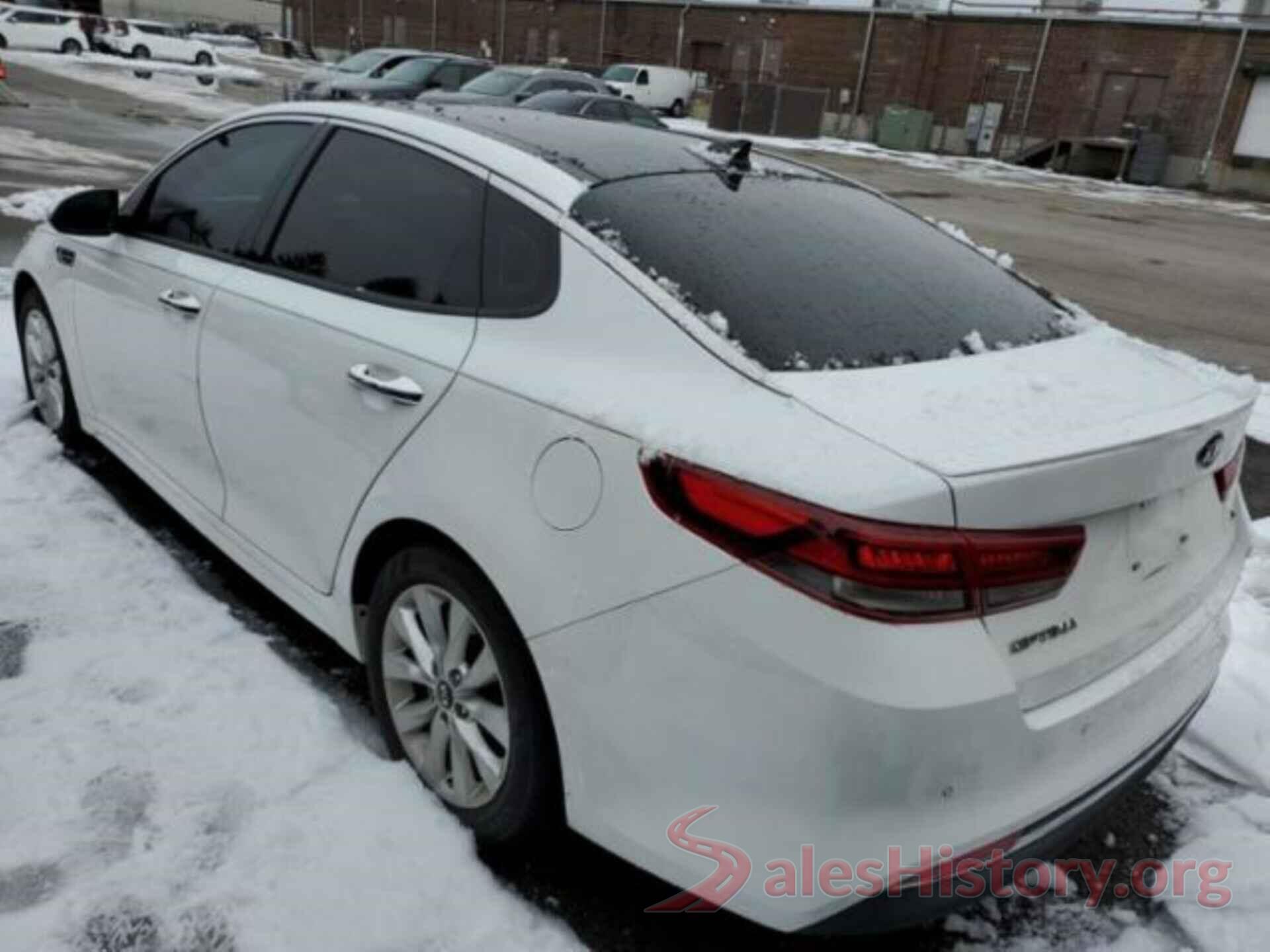 5XXGT4L39JG242000 2018 KIA OPTIMA