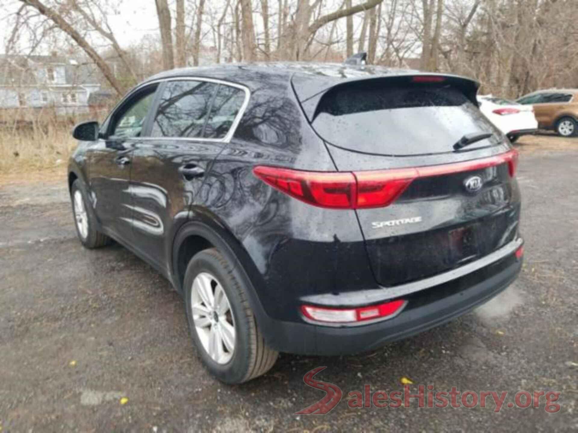 KNDPMCAC0J7402364 2018 KIA SPORTAGE