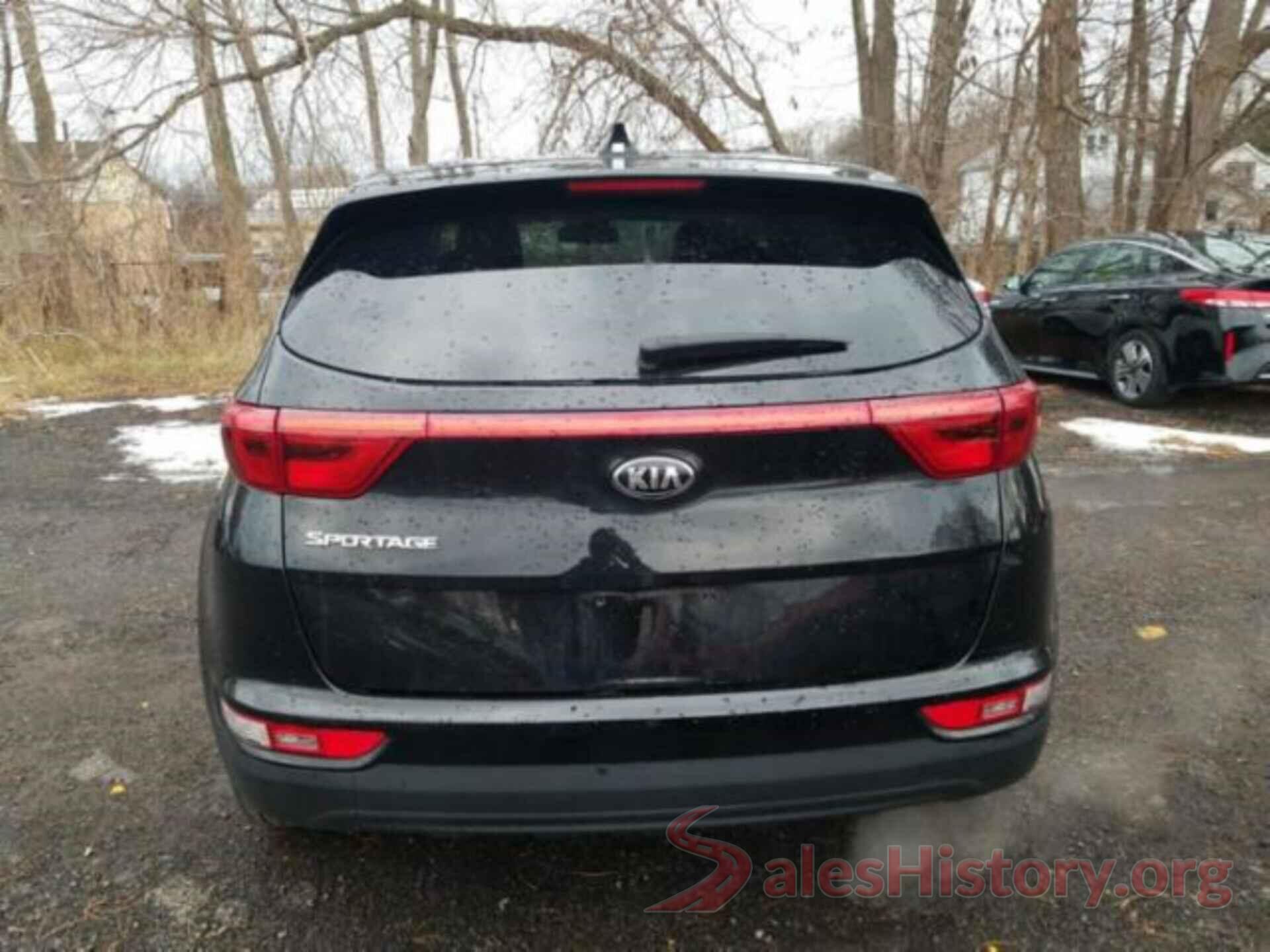 KNDPMCAC0J7402364 2018 KIA SPORTAGE