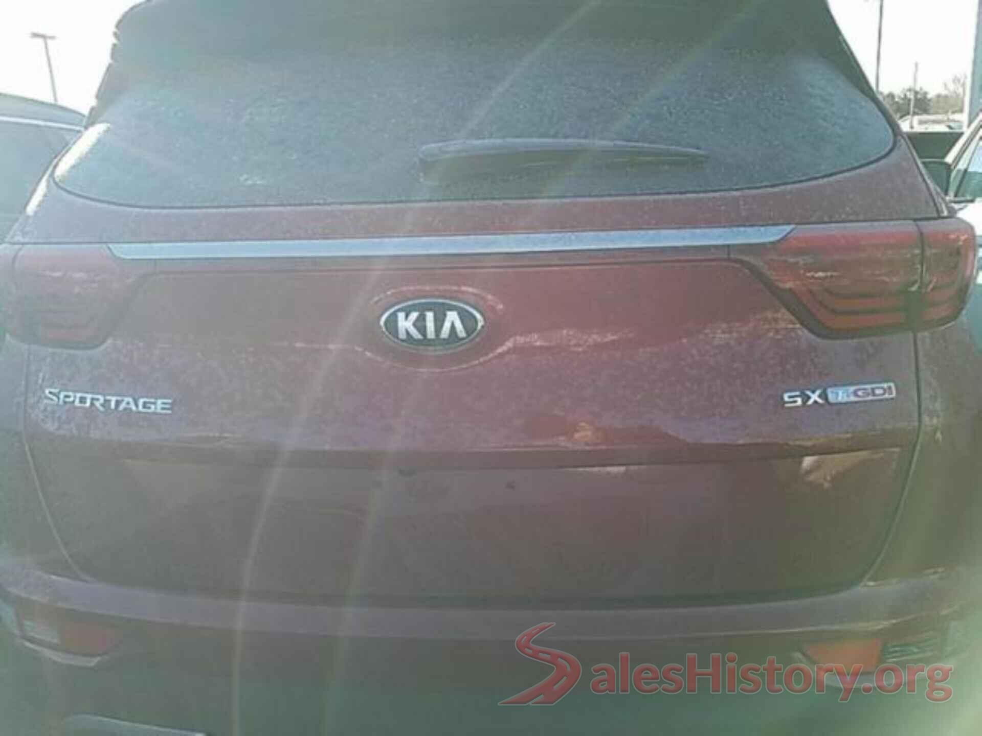 KNDPRCA61J7372447 2018 KIA SPORTAGE