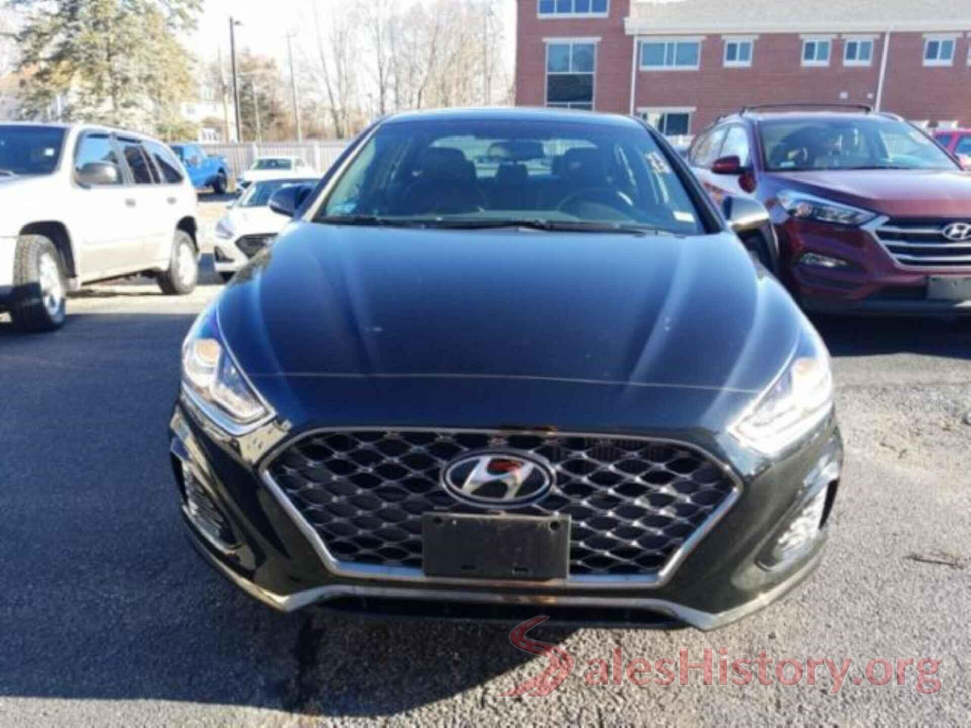 5NPE34AB3JH616509 2018 HYUNDAI SONATA