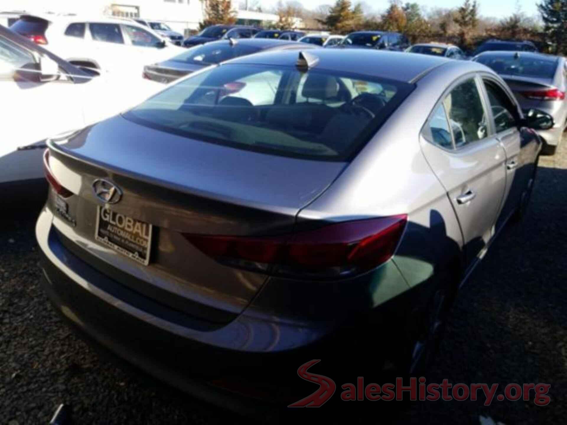 5NPD84LF3JH298579 2018 HYUNDAI ELANTRA