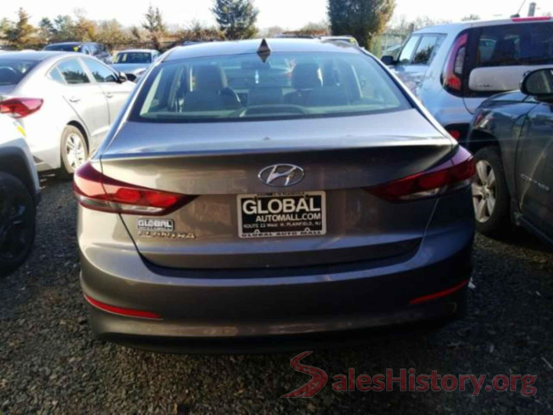 5NPD84LF3JH298579 2018 HYUNDAI ELANTRA