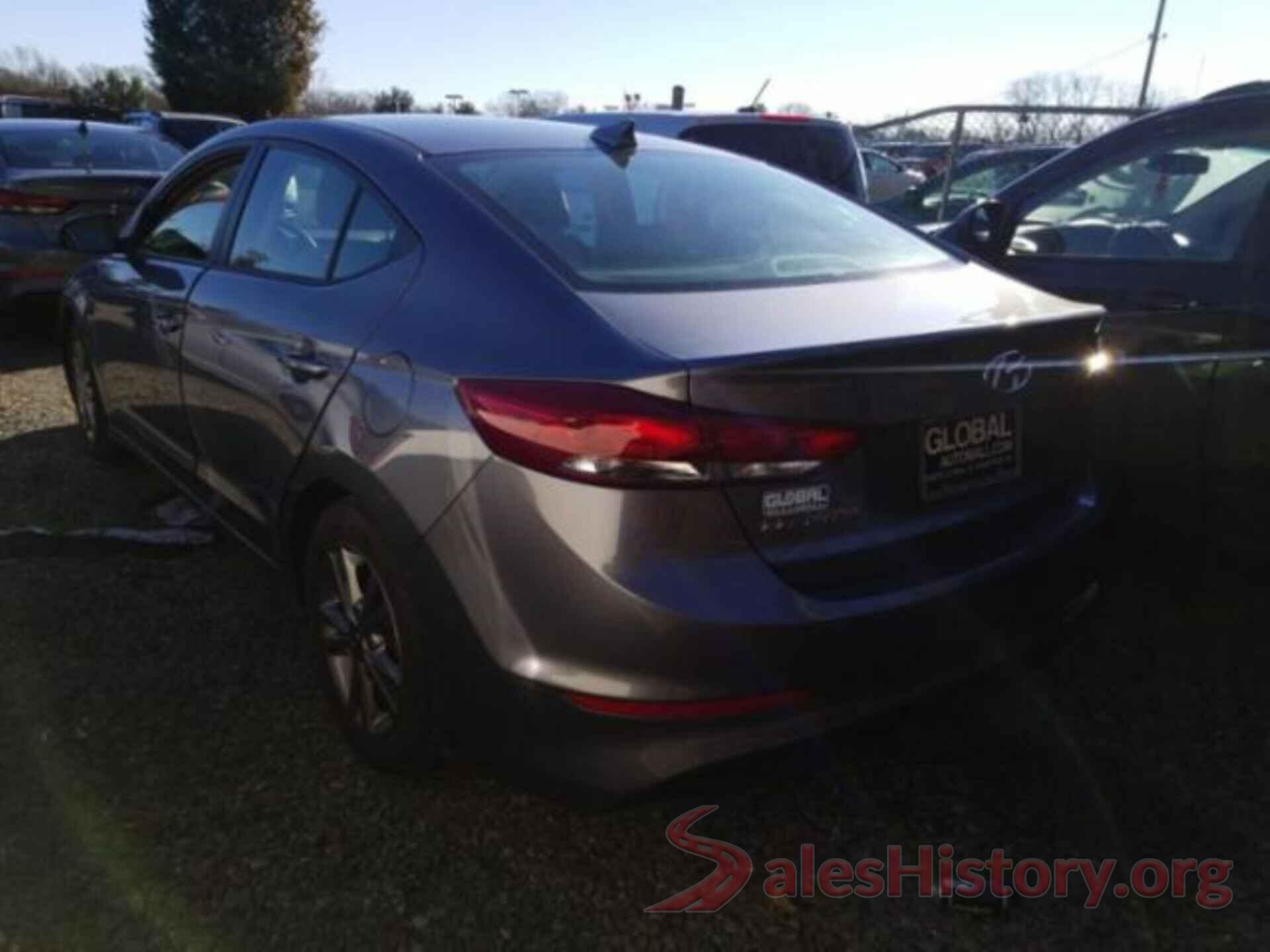 5NPD84LF3JH298579 2018 HYUNDAI ELANTRA