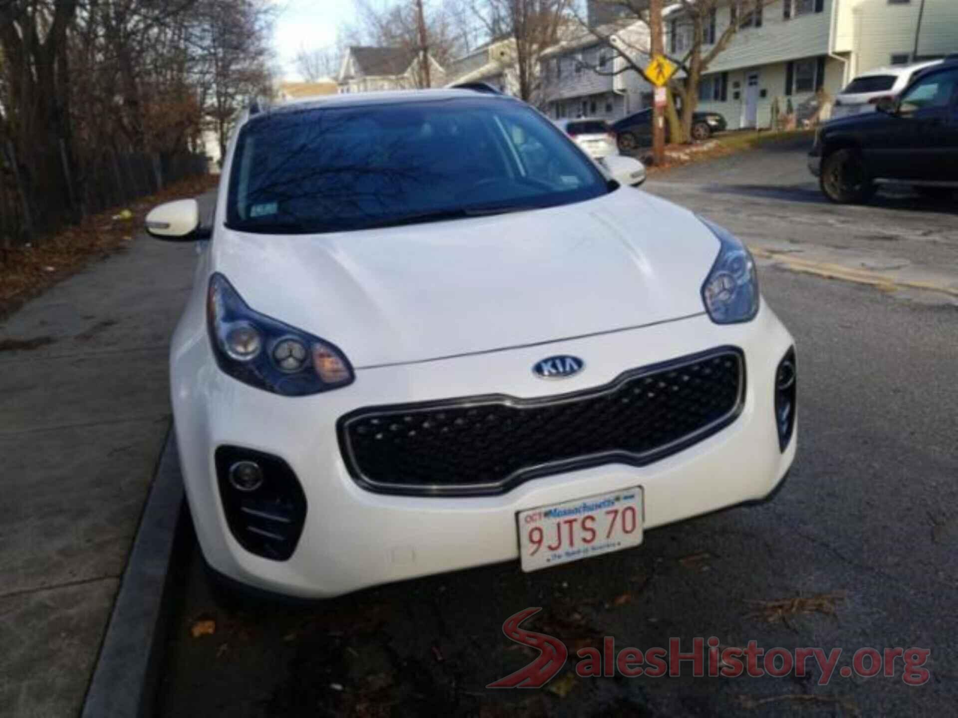 KNDPNCAC3J7384987 2018 KIA SPORTAGE