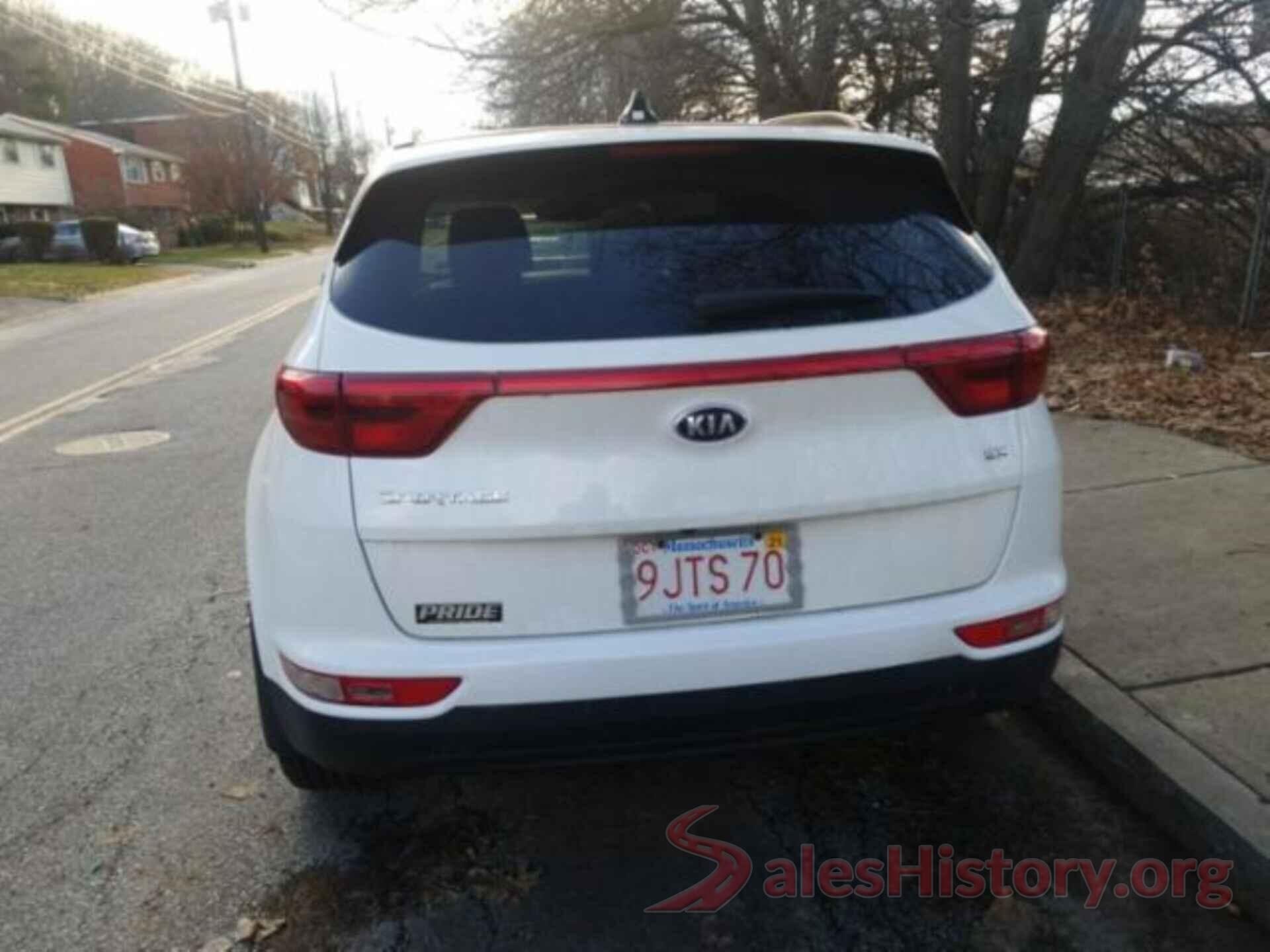 KNDPNCAC3J7384987 2018 KIA SPORTAGE