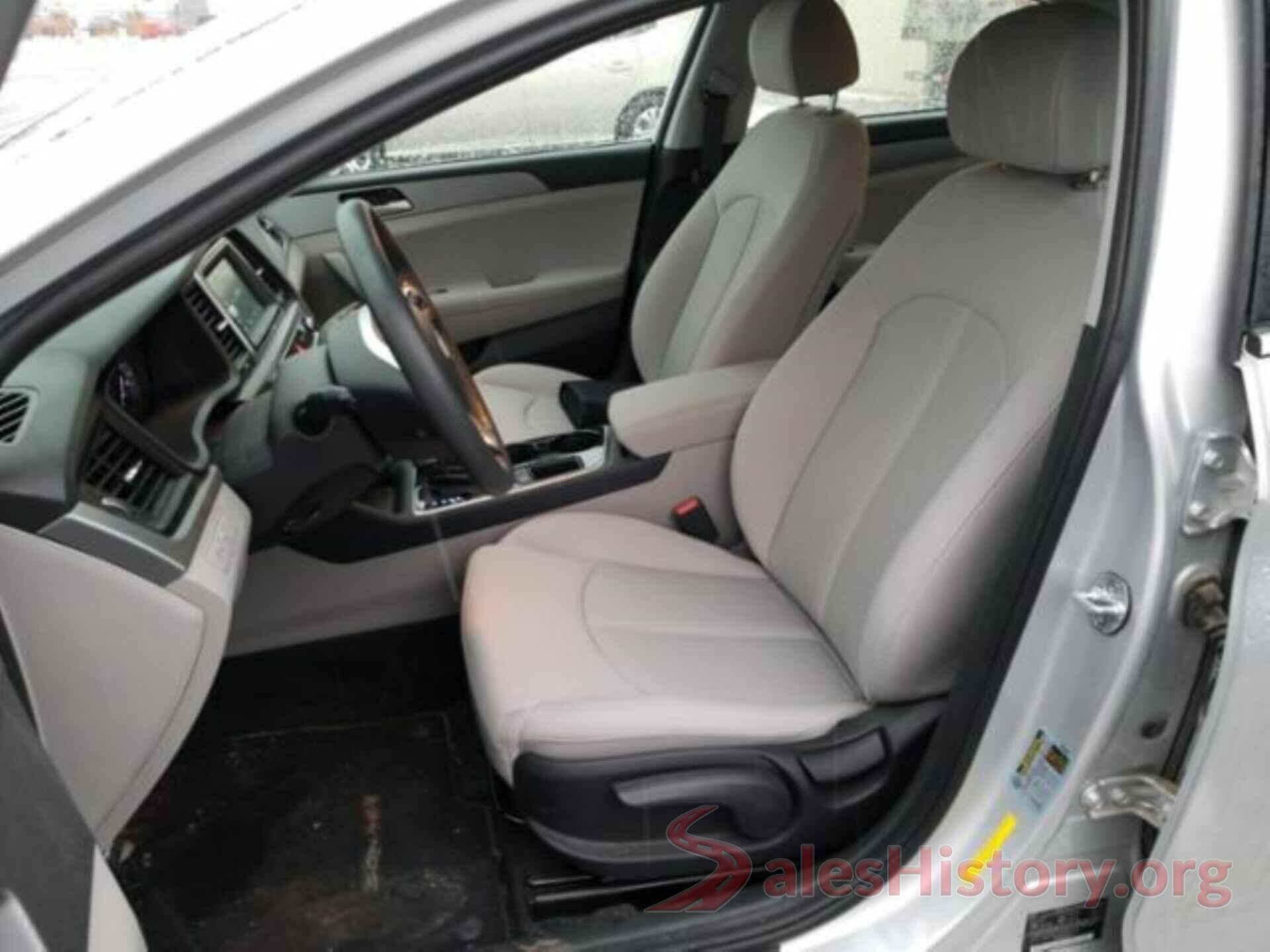 5NPE24AF0JH648663 2018 HYUNDAI SONATA