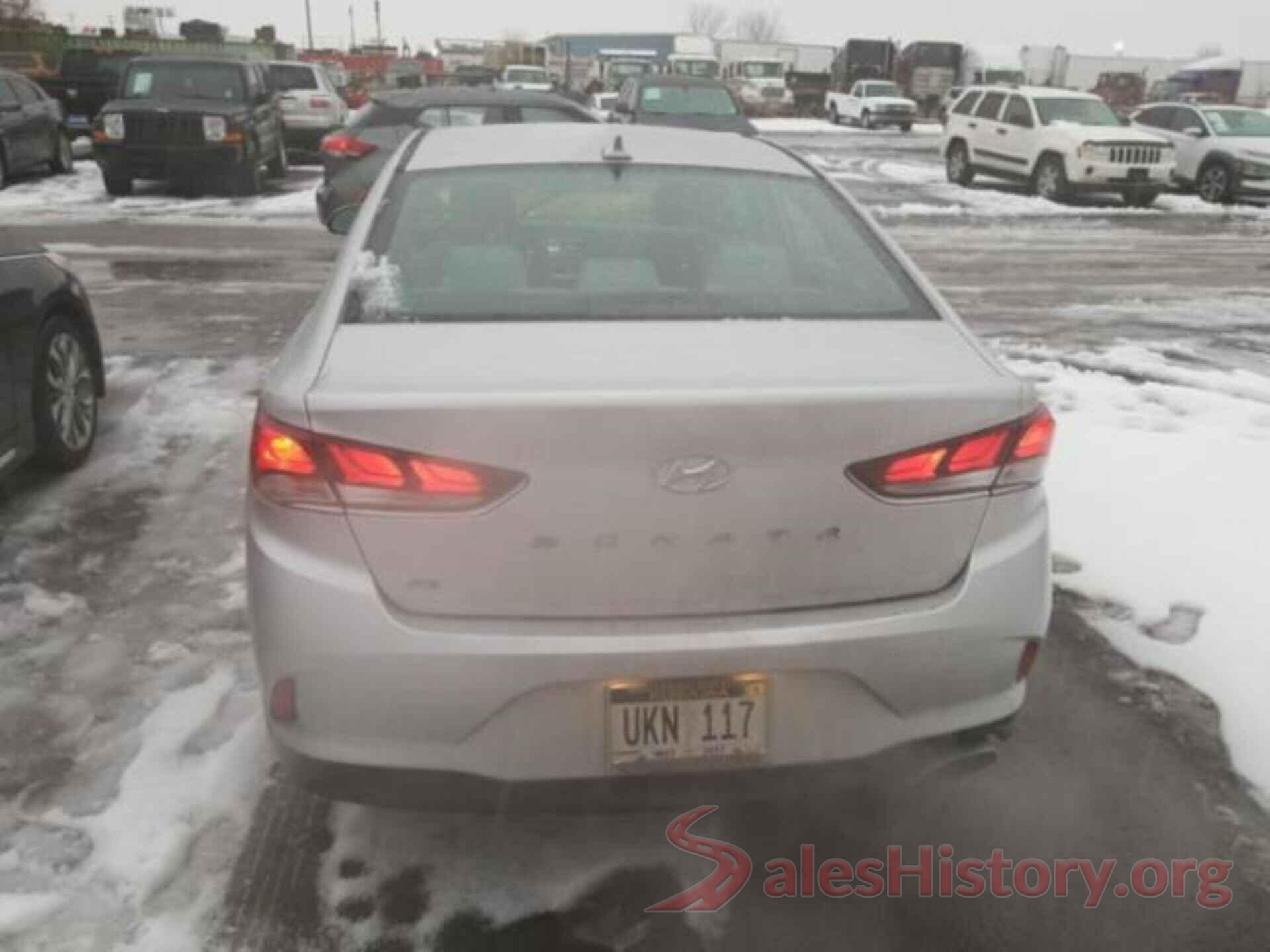 5NPE24AF0JH648663 2018 HYUNDAI SONATA