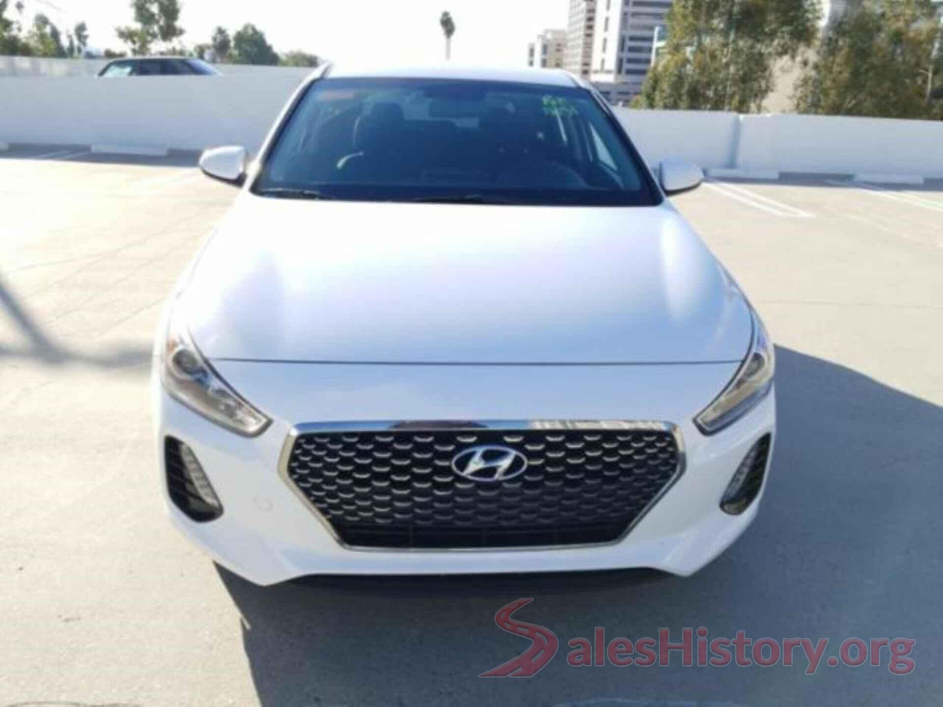 KMHH35LE1JU011996 2018 HYUNDAI ELANTRA GT