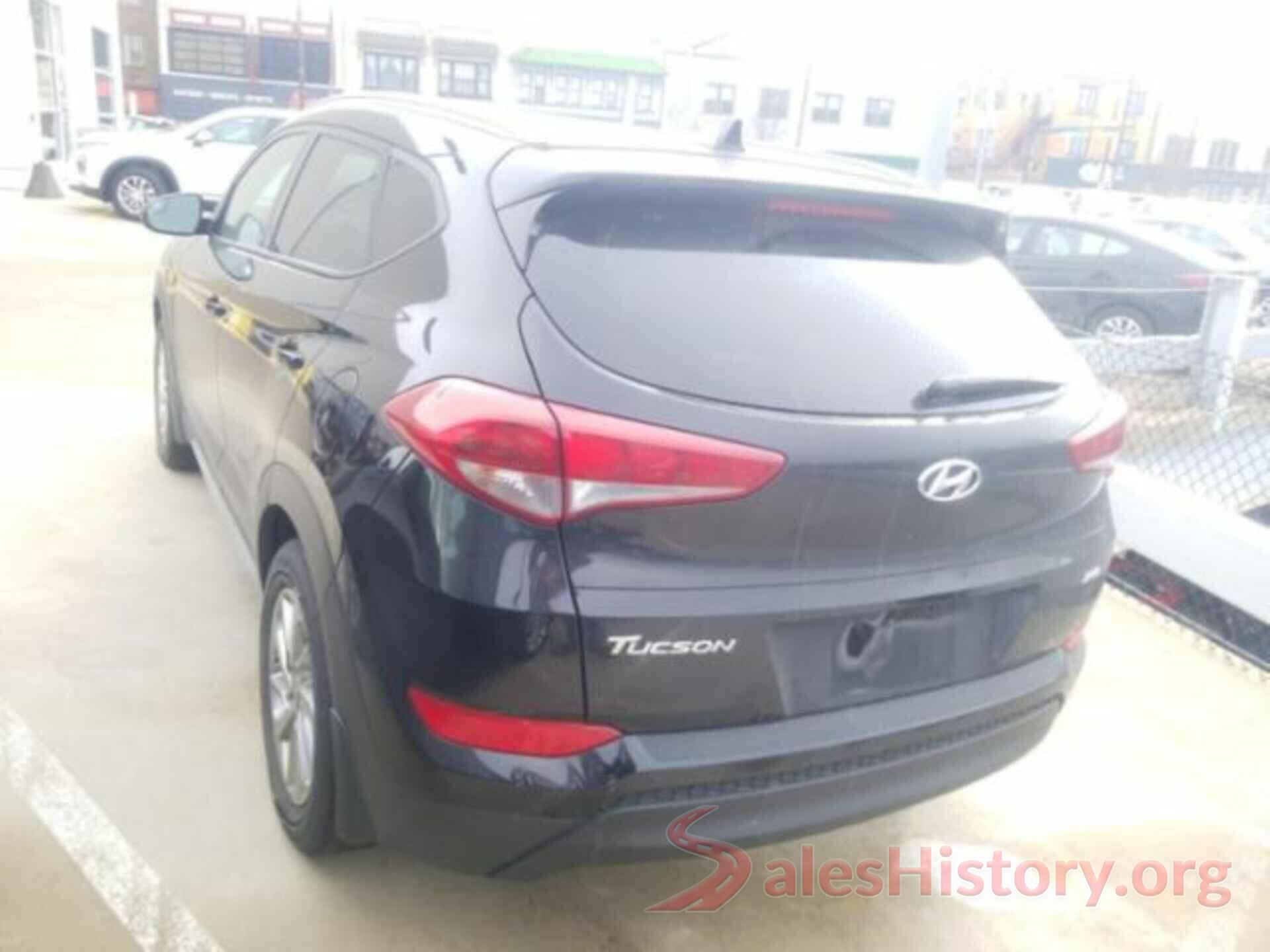 KM8J3CA48JU627128 2018 HYUNDAI TUCSON