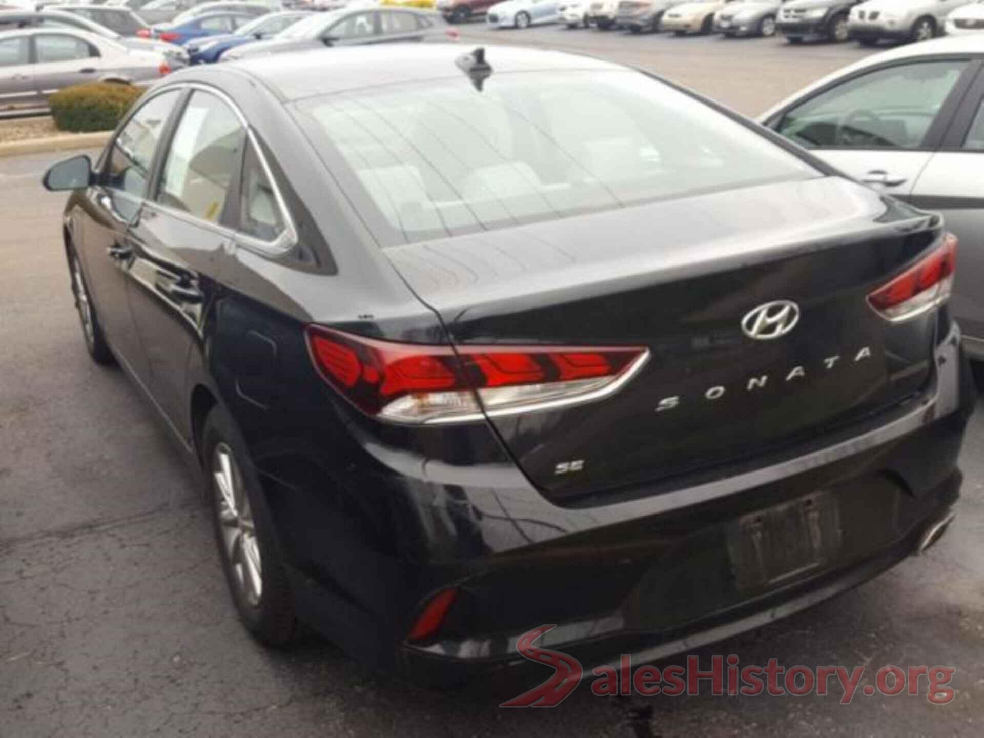 5NPE24AF0JH655581 2018 HYUNDAI SONATA