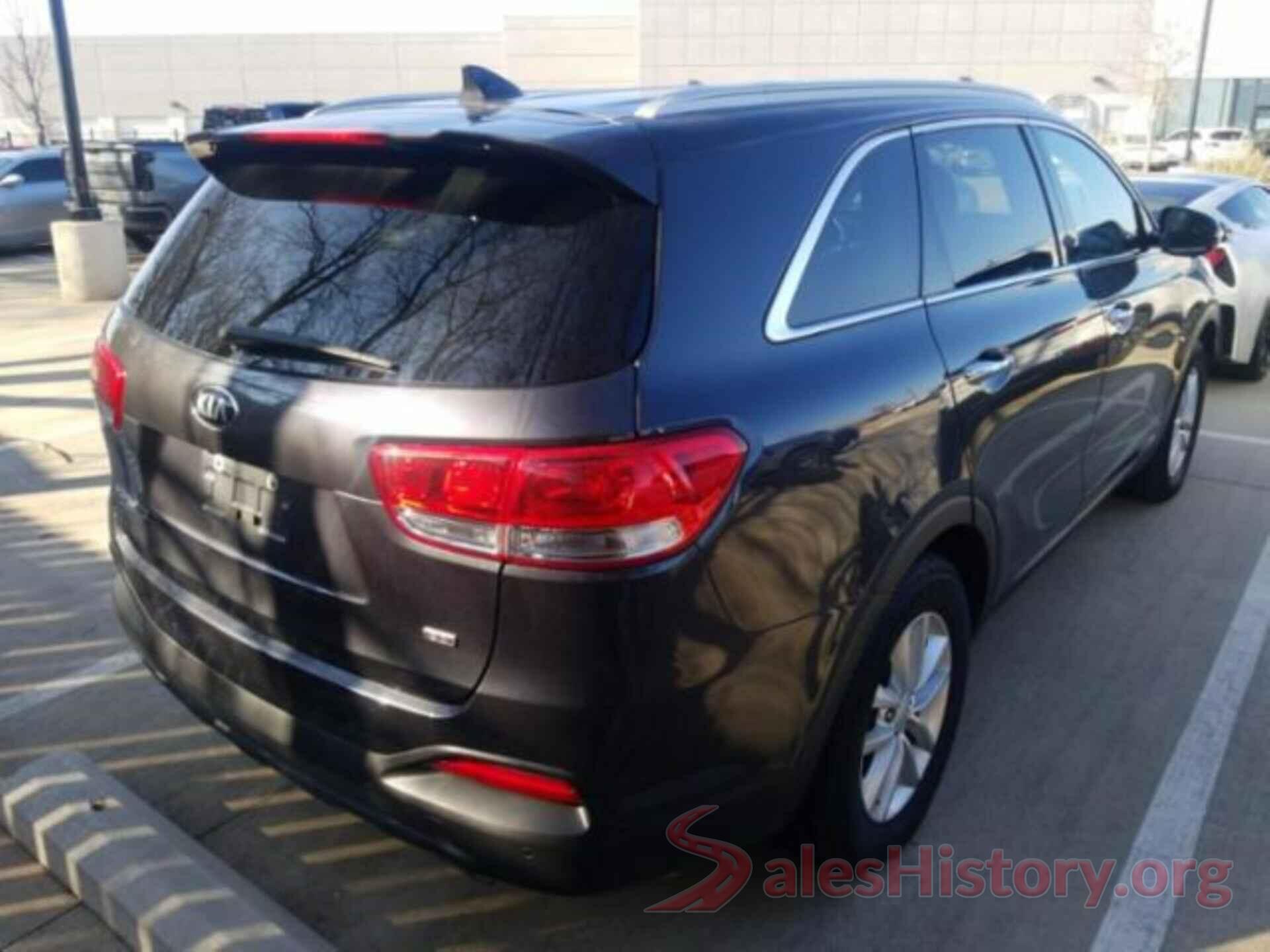 5XYPGDA31HG263713 2017 KIA SORENTO