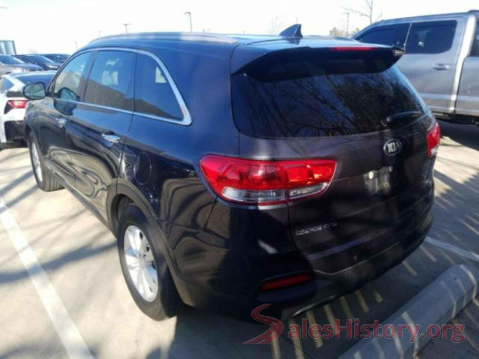 5XYPGDA31HG263713 2017 KIA SORENTO