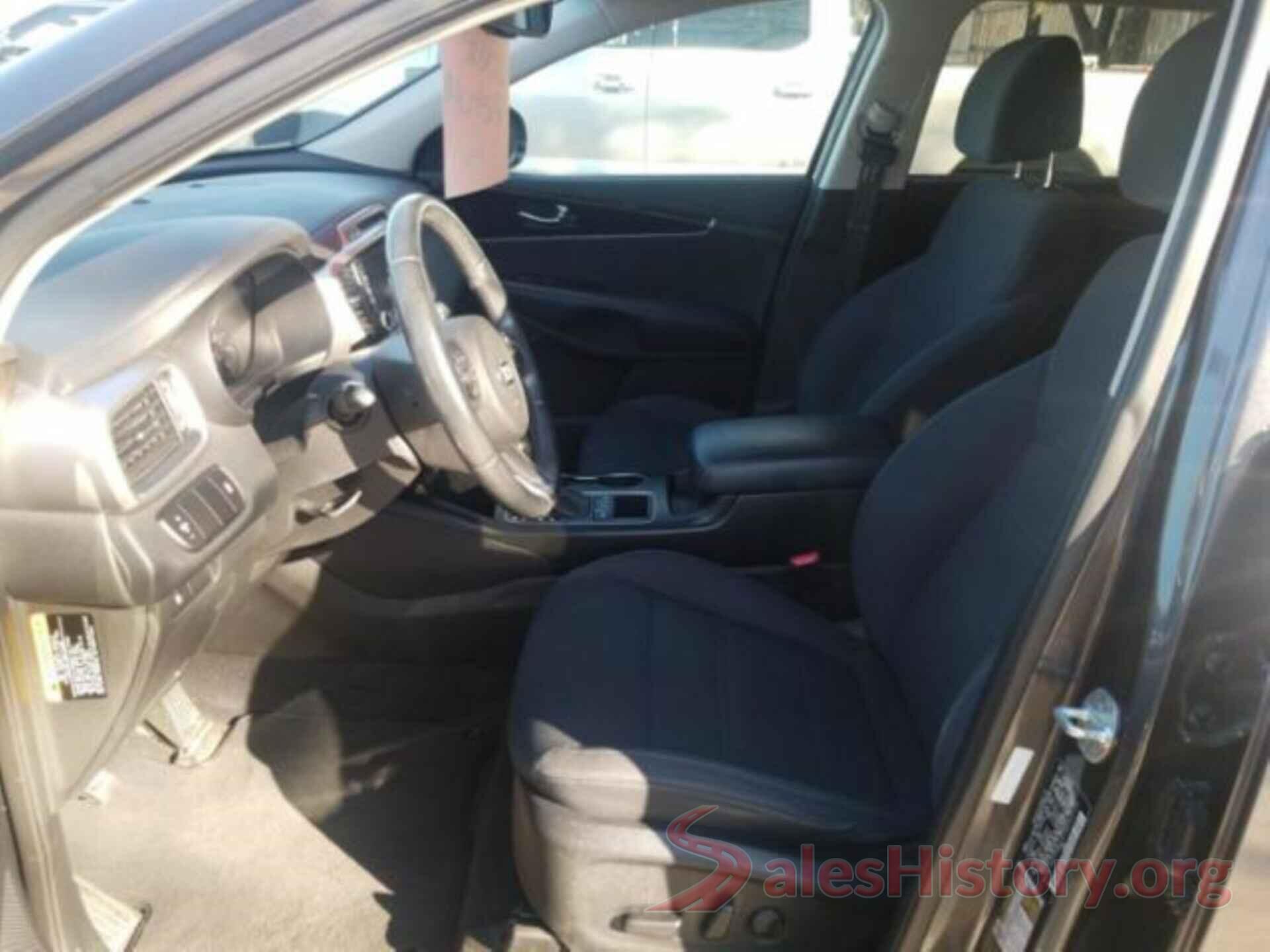 5XYPGDA31HG263713 2017 KIA SORENTO