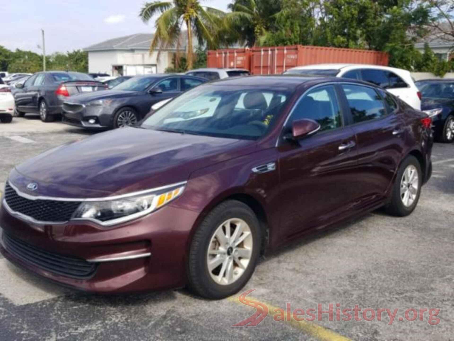 5XXGT4L30HG126579 2017 KIA OPTIMA