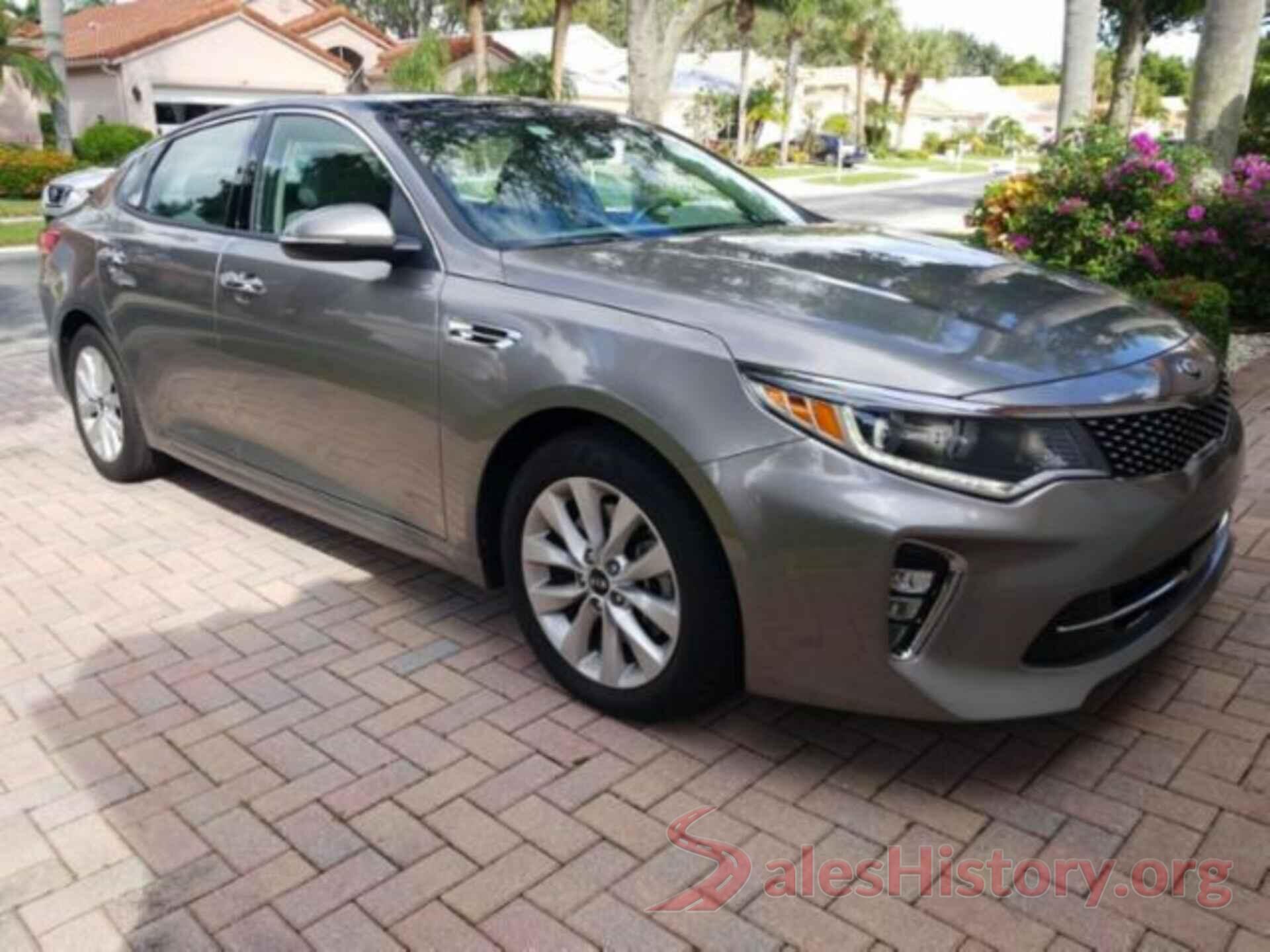 5XXGU4L31JG203513 2018 KIA OPTIMA