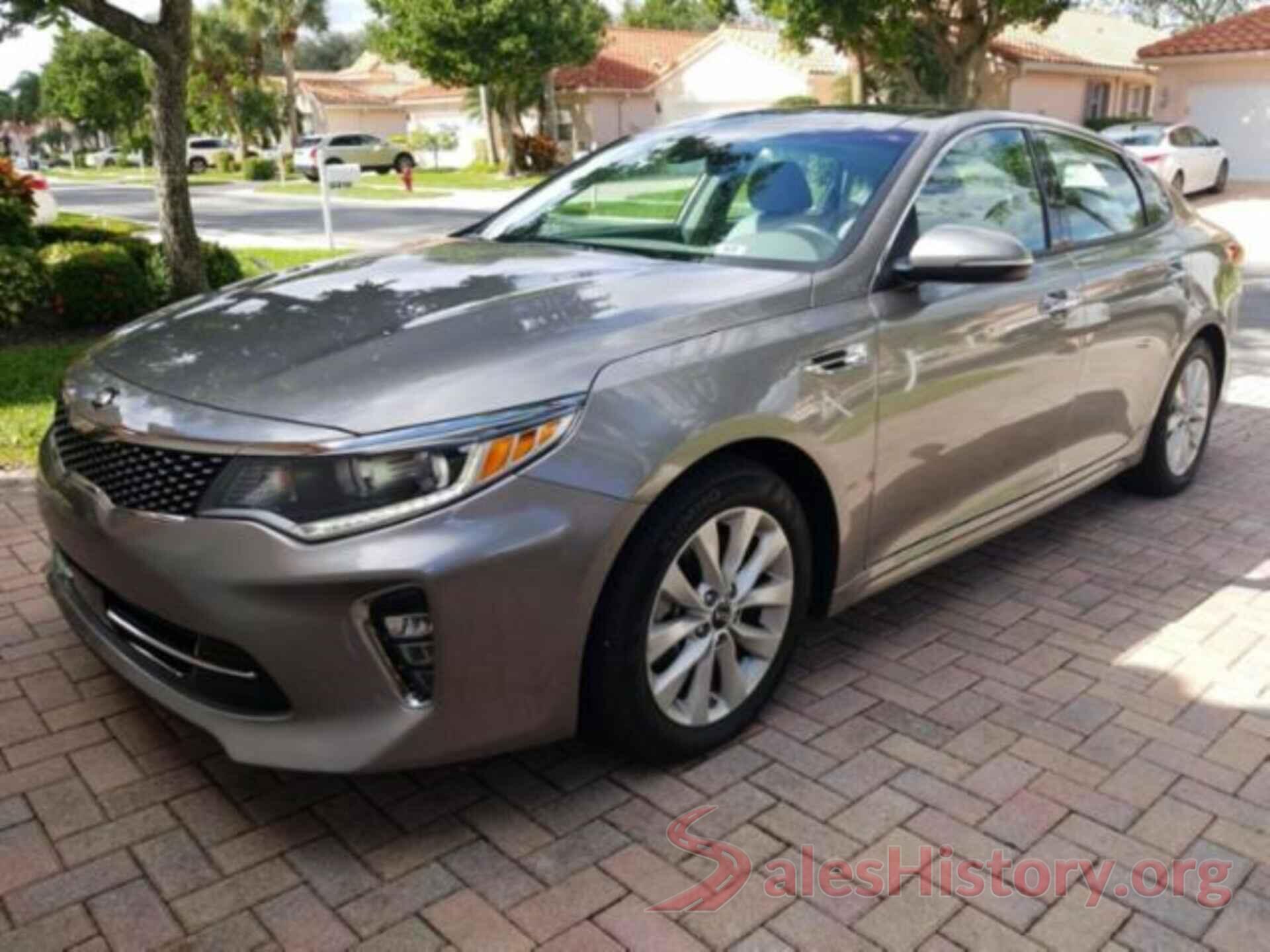 5XXGU4L31JG203513 2018 KIA OPTIMA