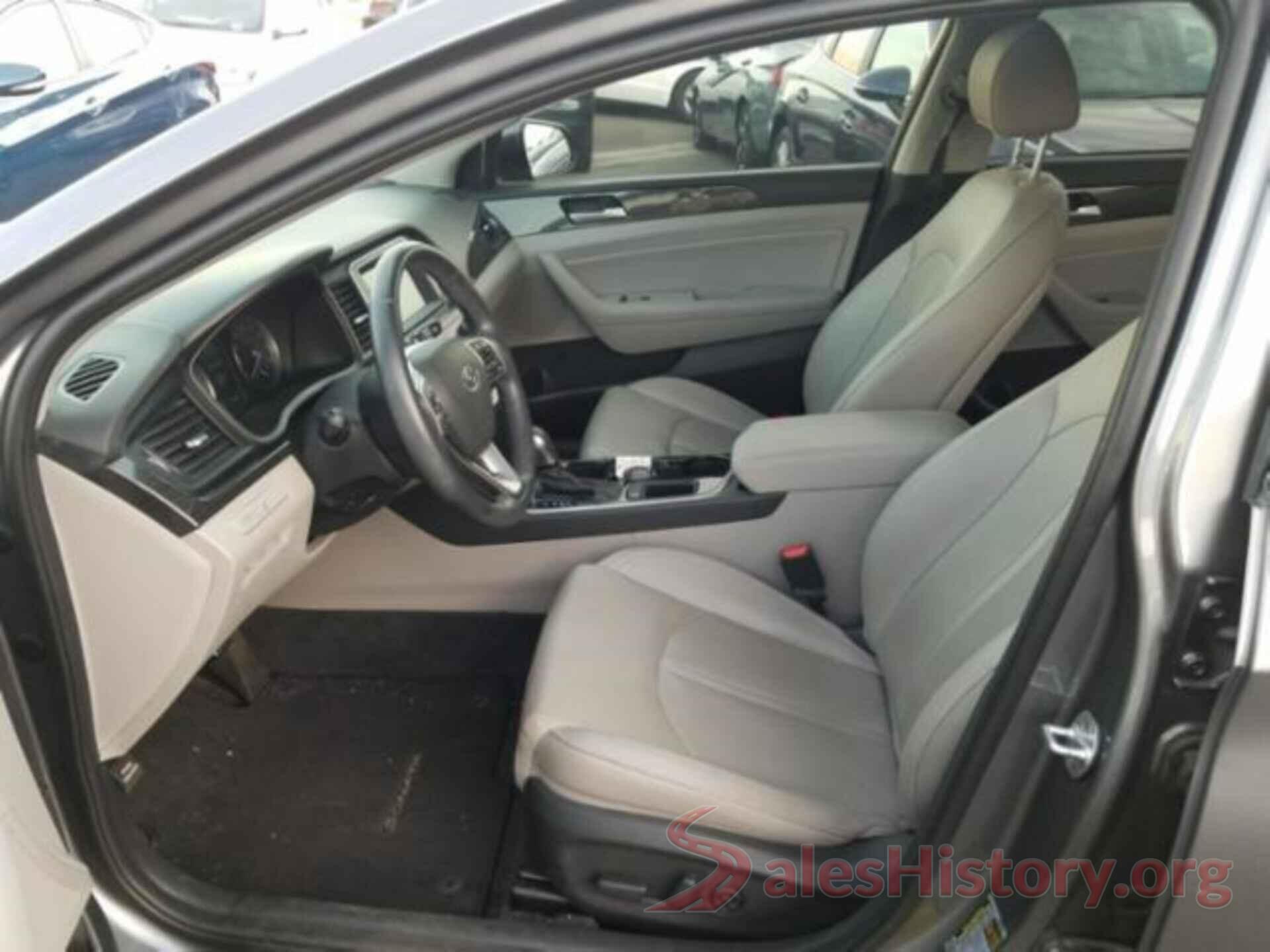 5NPE34AF4JH648677 2018 HYUNDAI SONATA