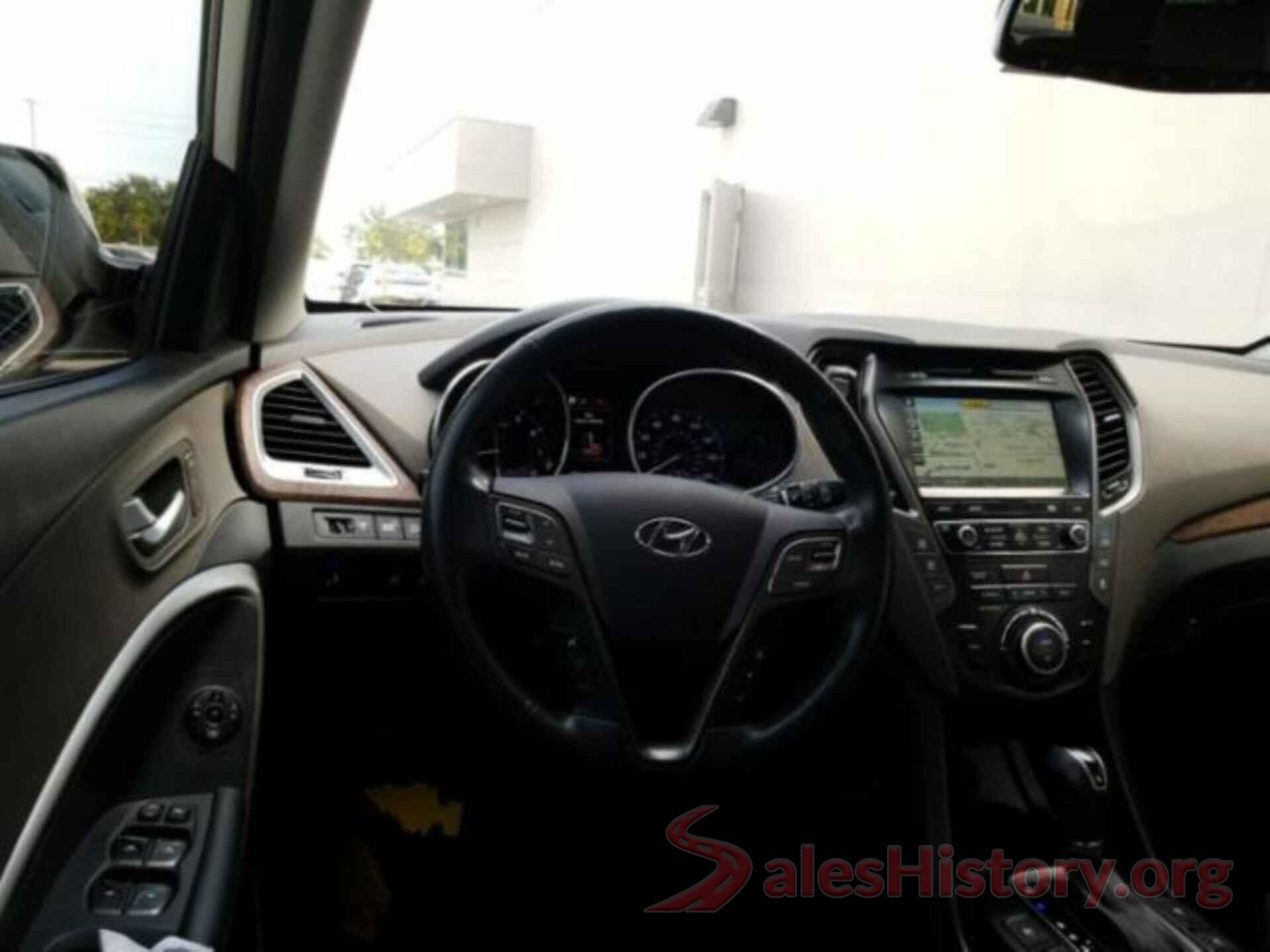 KM8SR4HF2JU266138 2018 HYUNDAI SANTA FE