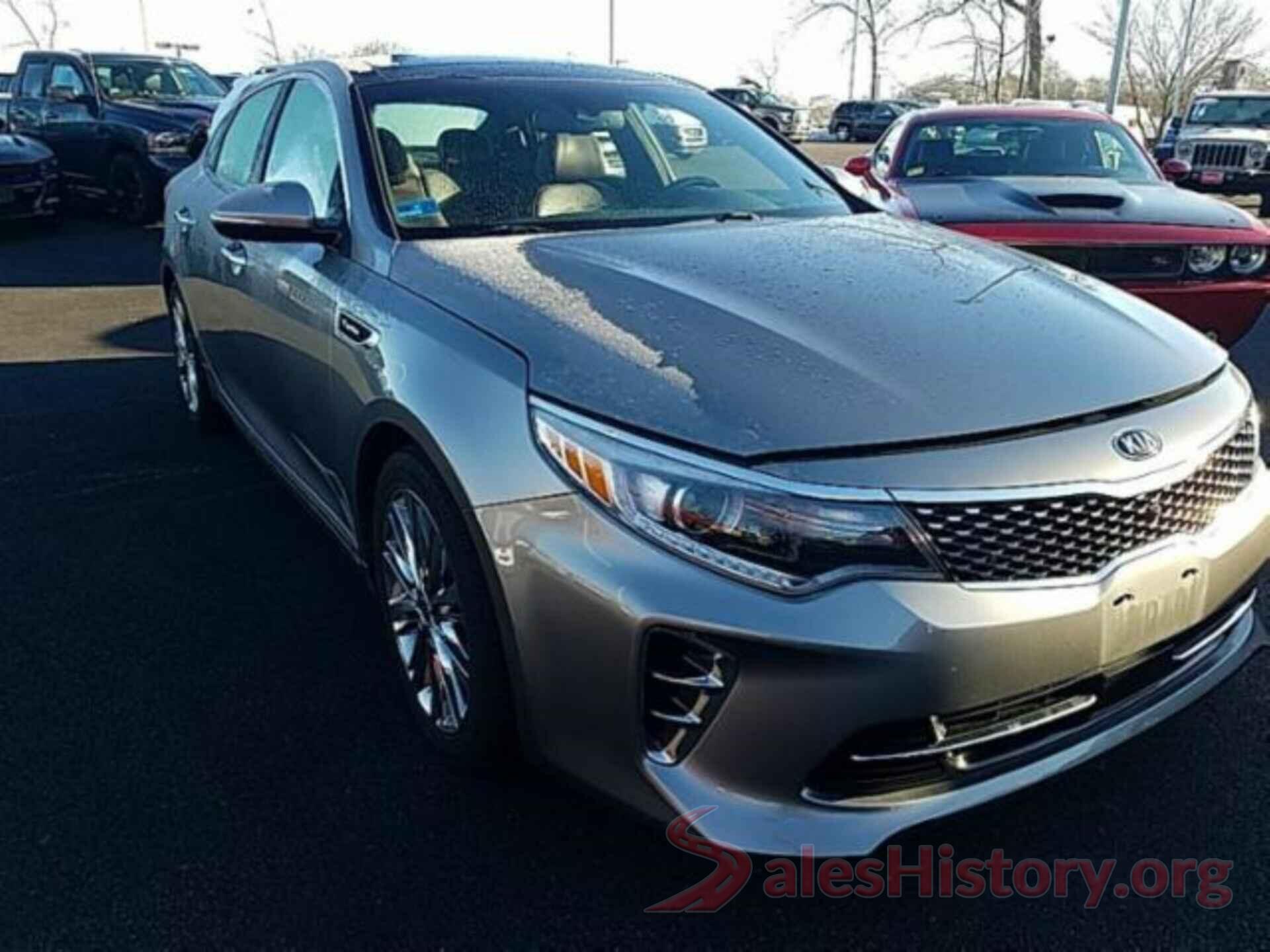 5XXGV4L21GG085637 2016 KIA OPTIMA