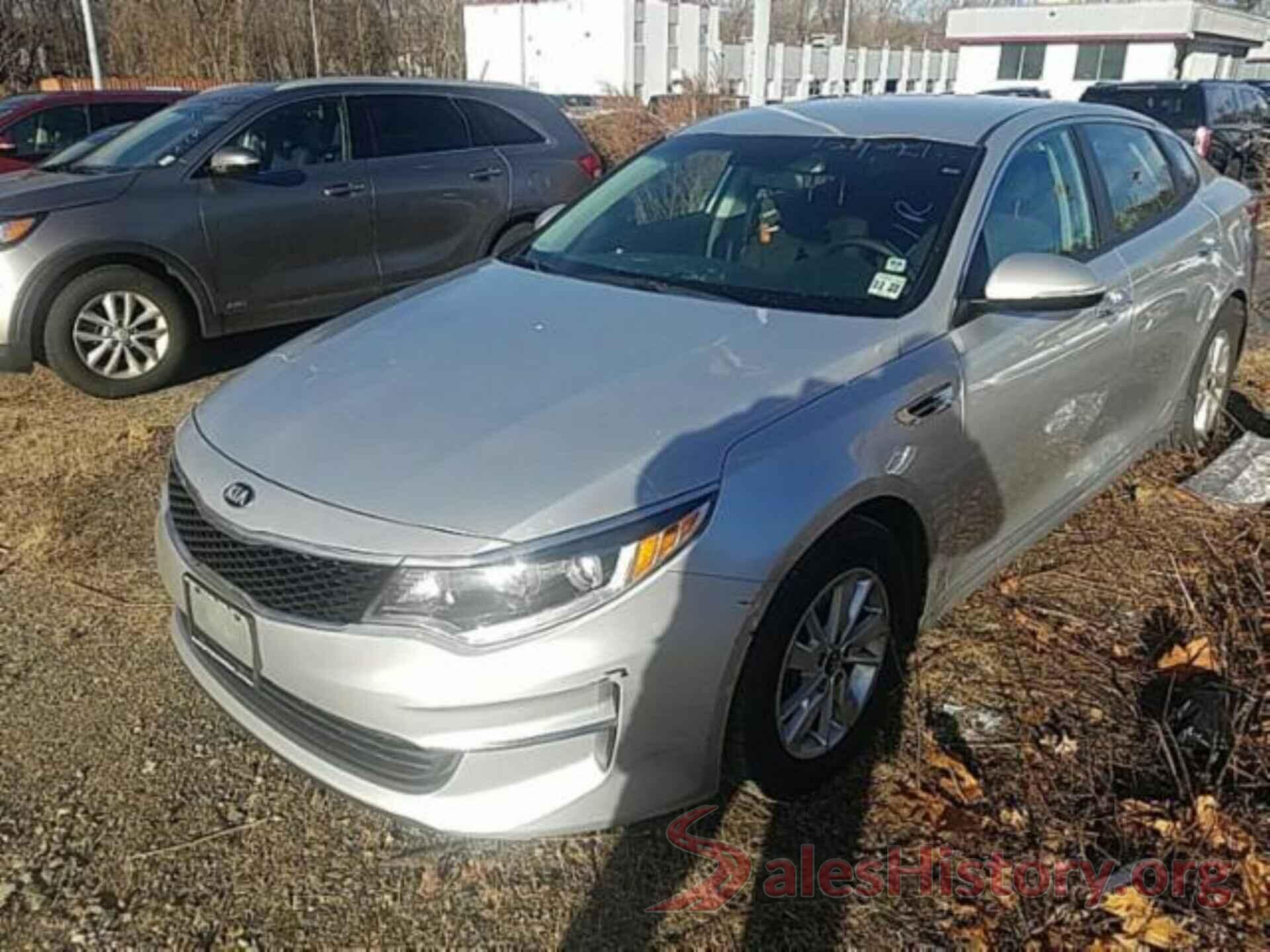 5XXGT4L36JG186372 2018 KIA OPTIMA