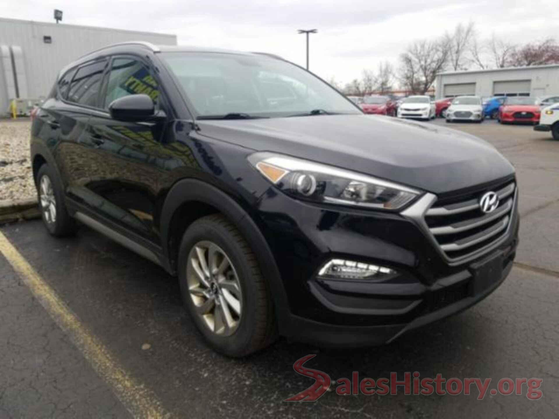 KM8J3CA40HU309806 2017 HYUNDAI TUCSON