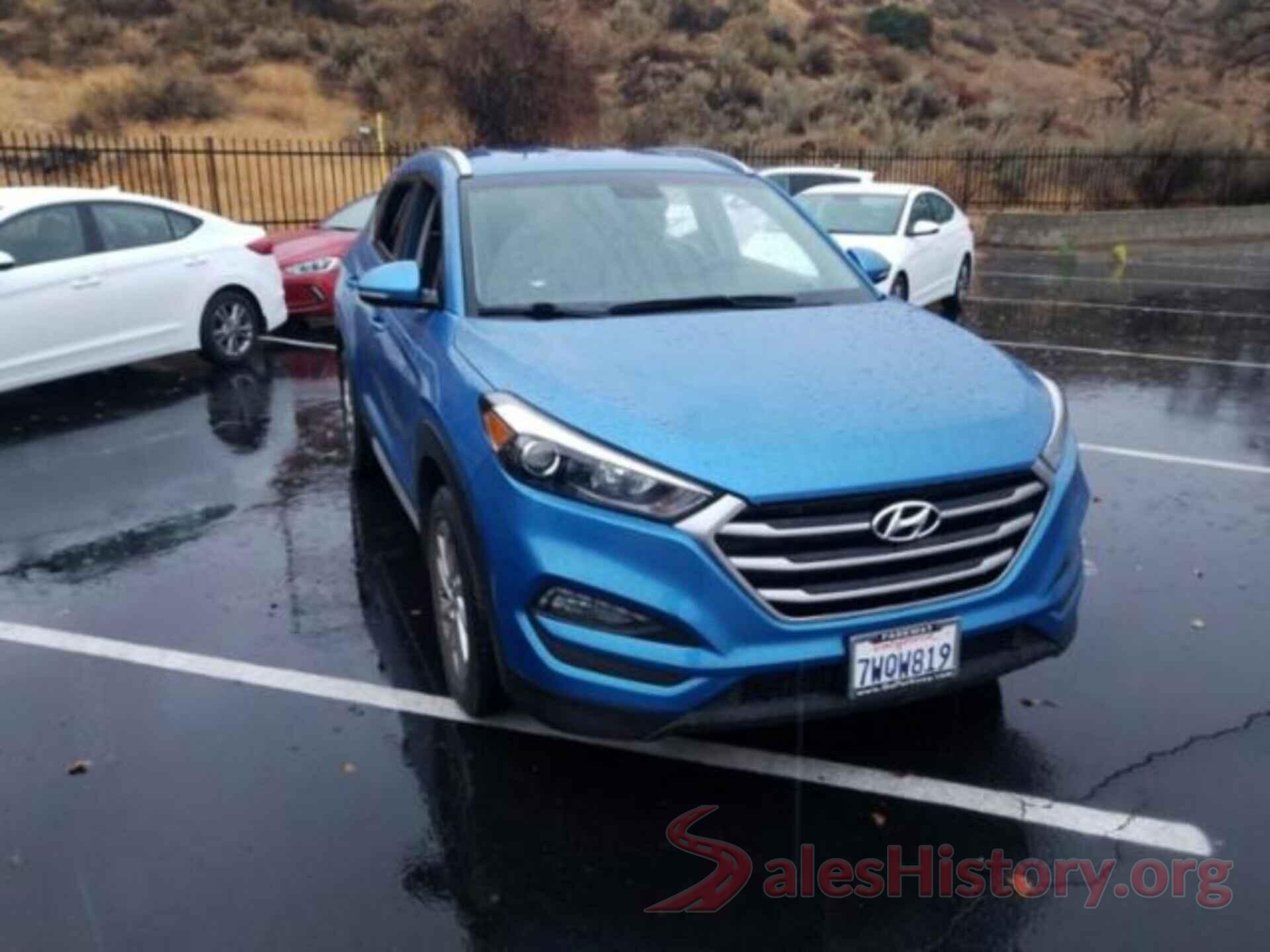 KM8J33A42HU409325 2017 HYUNDAI TUCSON