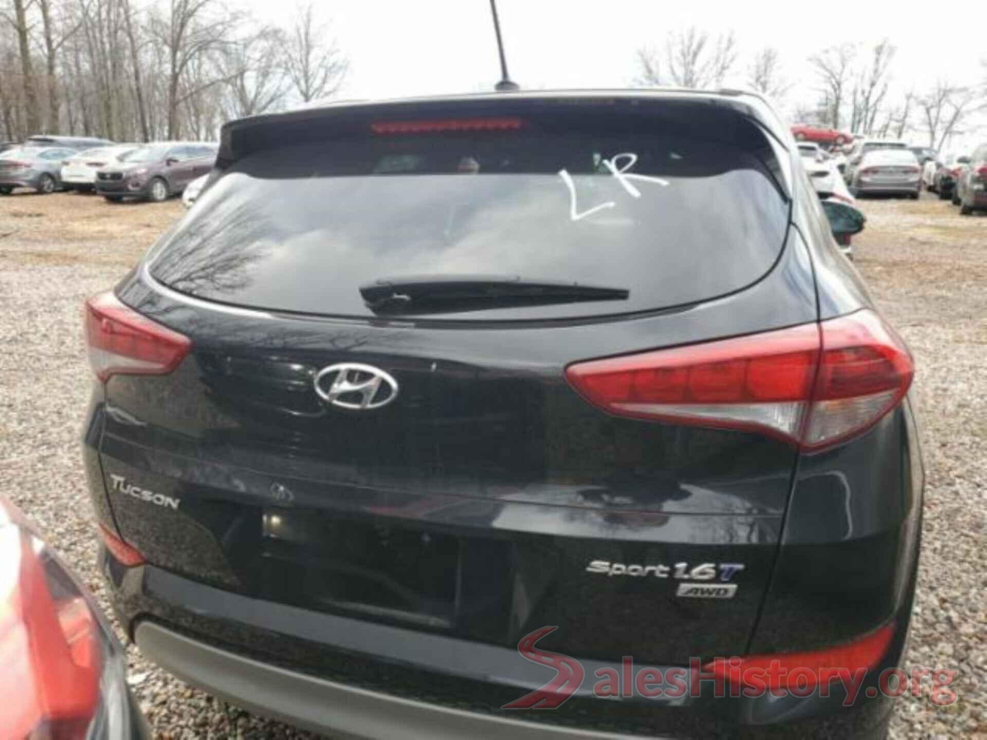 KM8J3CA20HU592528 2017 HYUNDAI TUCSON