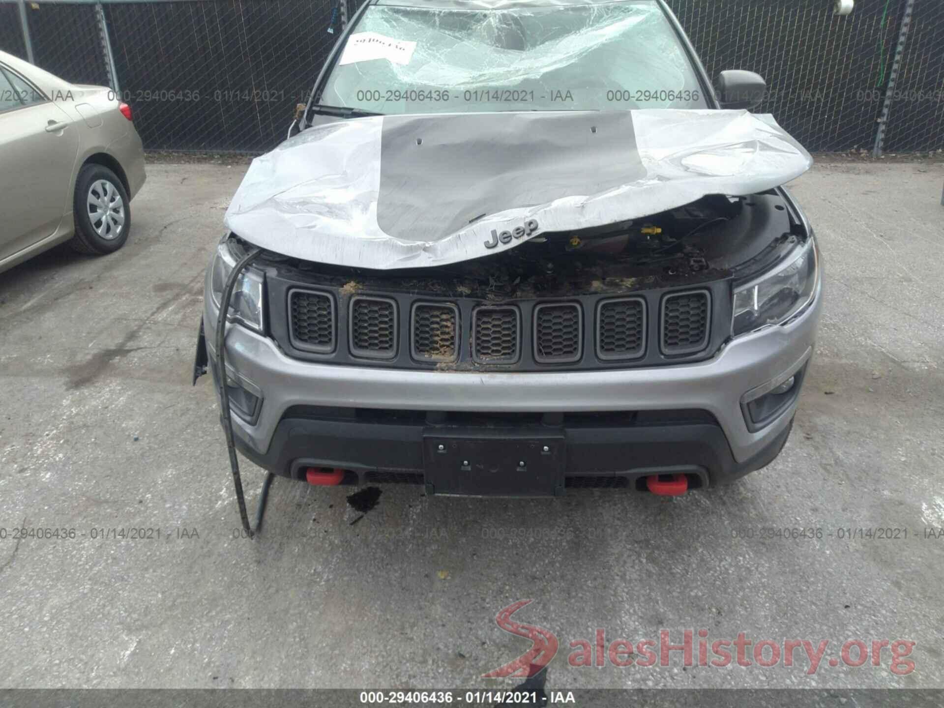 3C4NJDDB2LT189585 2020 JEEP COMPASS