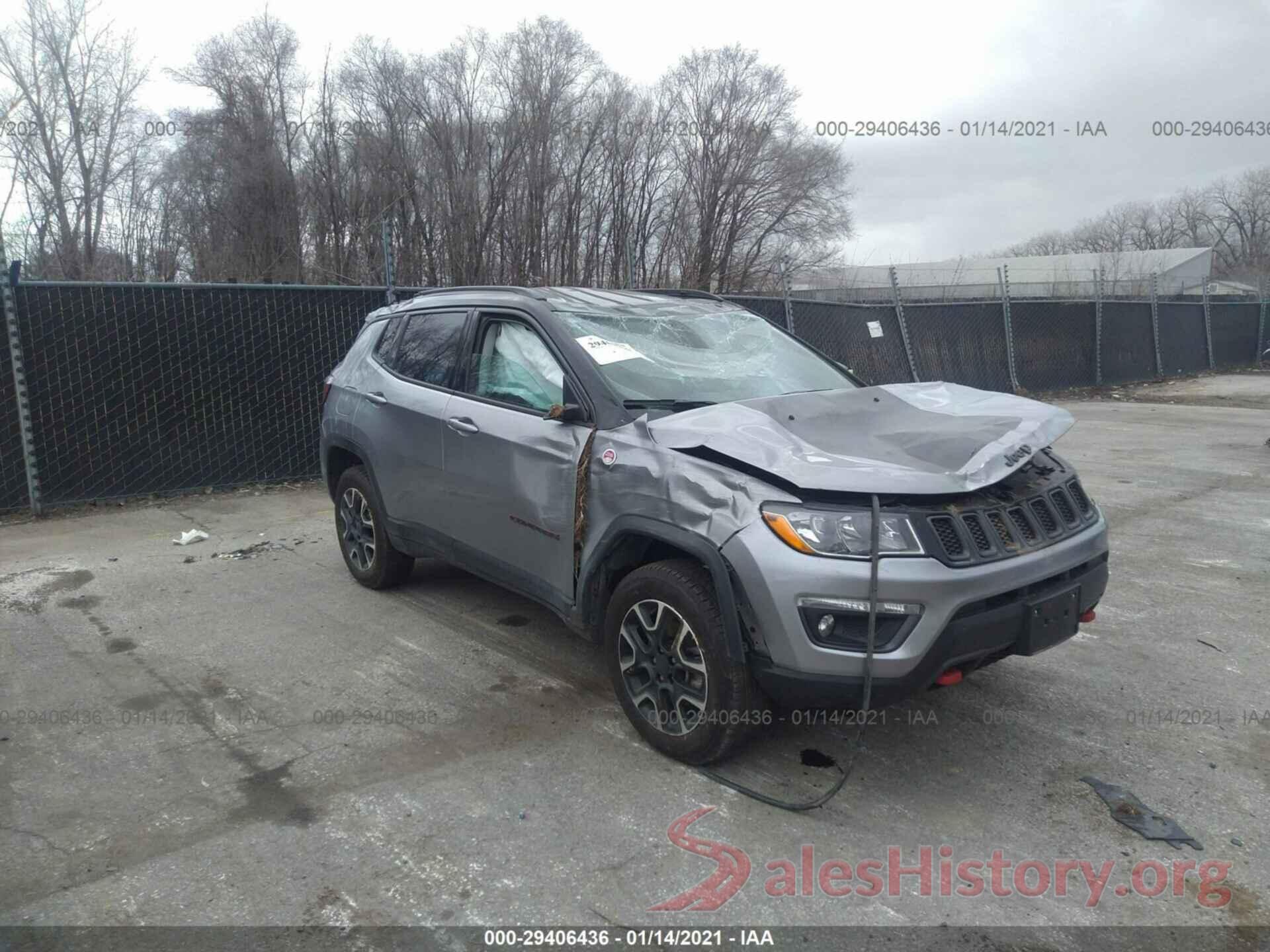 3C4NJDDB2LT189585 2020 JEEP COMPASS