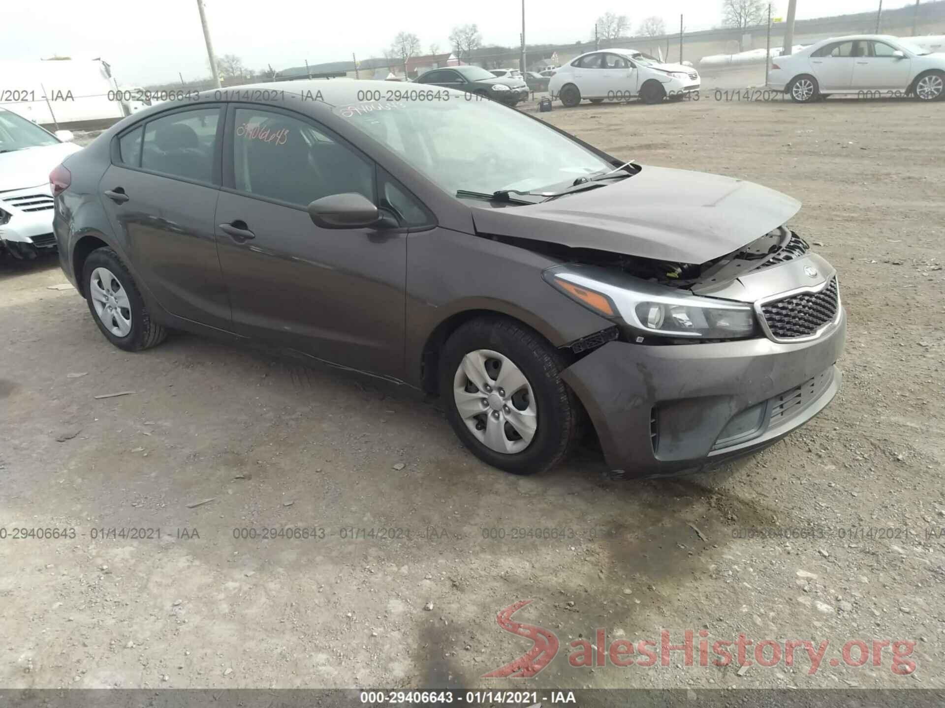 3KPFK4A75HE060463 2017 KIA FORTE