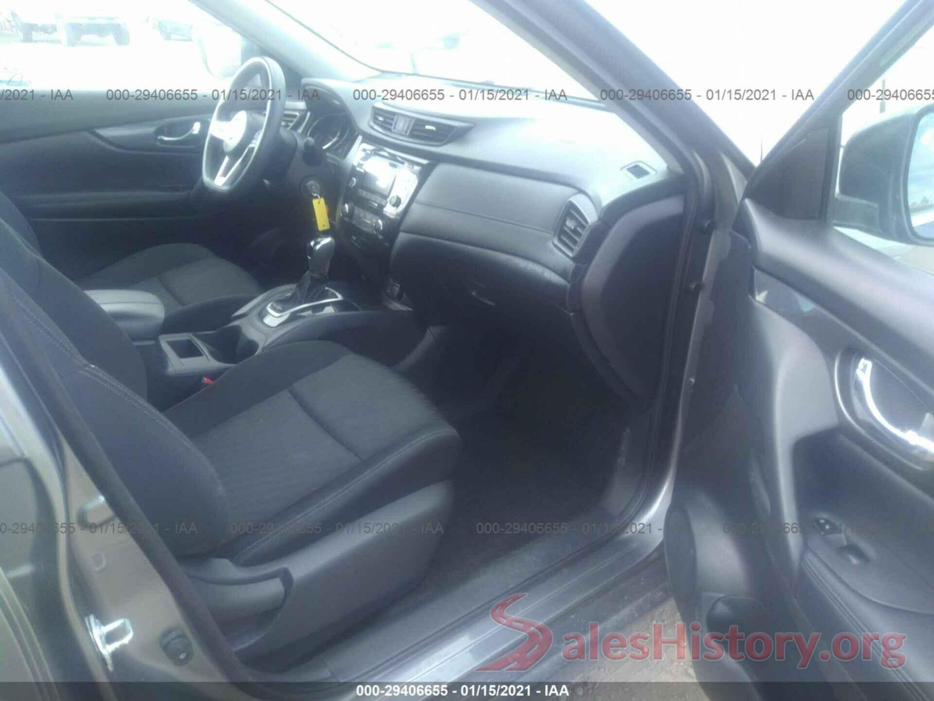 KNMAT2MV2HP524489 2017 NISSAN ROGUE