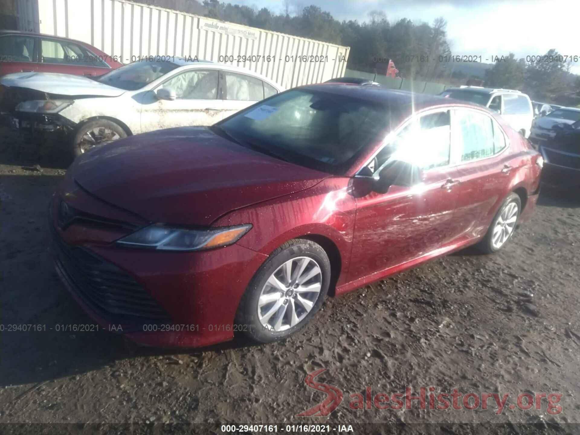 4T1B11HK8KU744695 2019 TOYOTA CAMRY