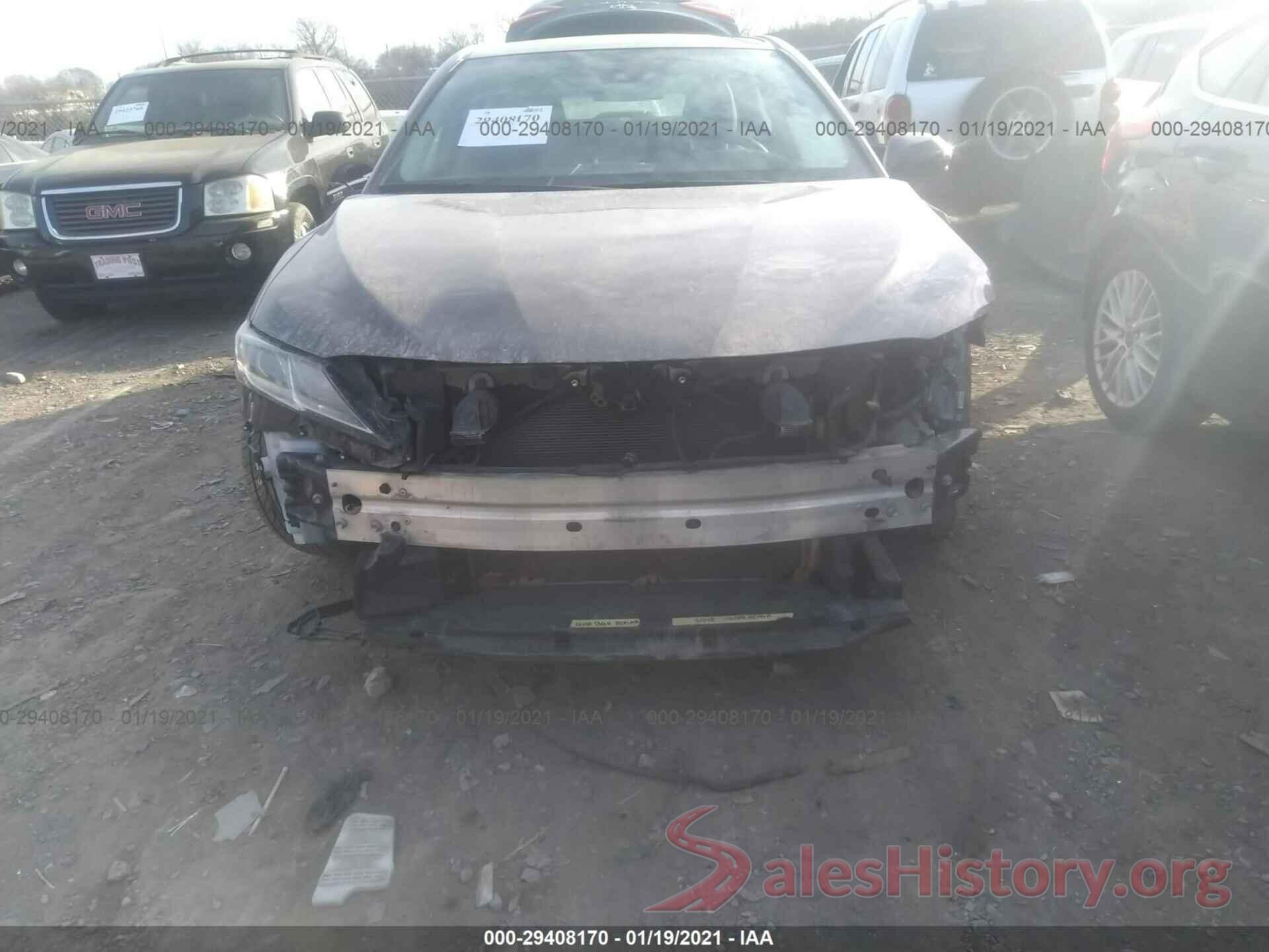 4T1B11HK9KU690565 2019 TOYOTA CAMRY