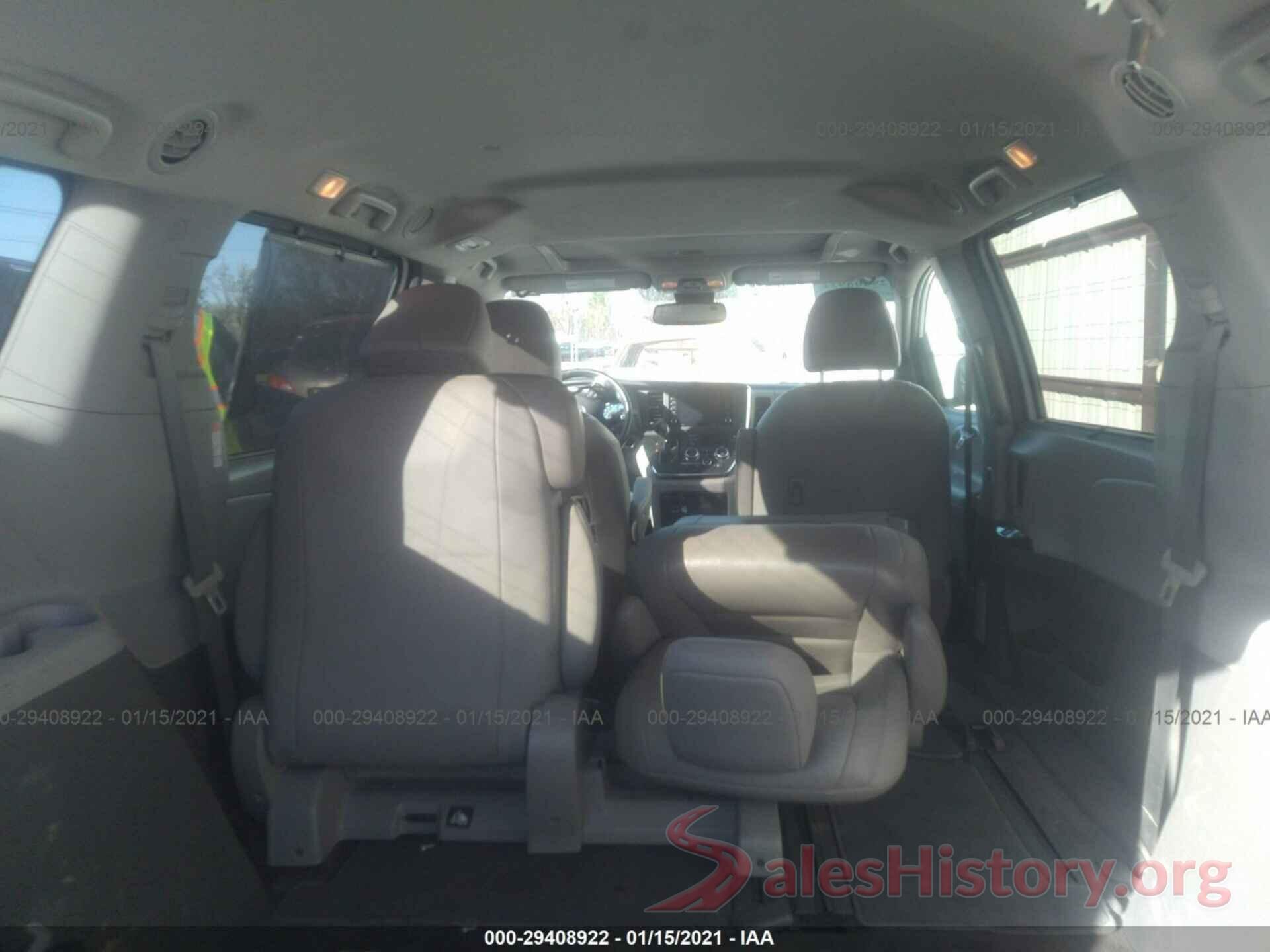 5TDYZ3DC8KS978423 2019 TOYOTA SIENNA