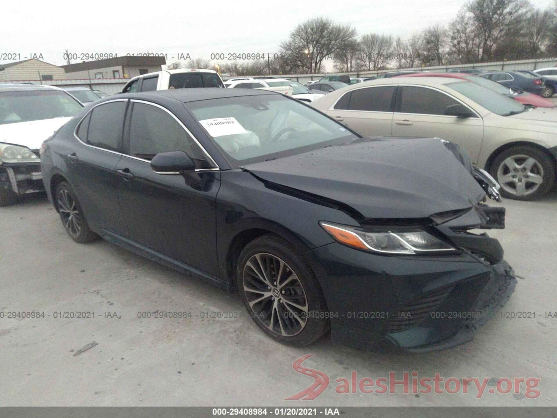 JTNB11HK3J3047732 2018 TOYOTA CAMRY