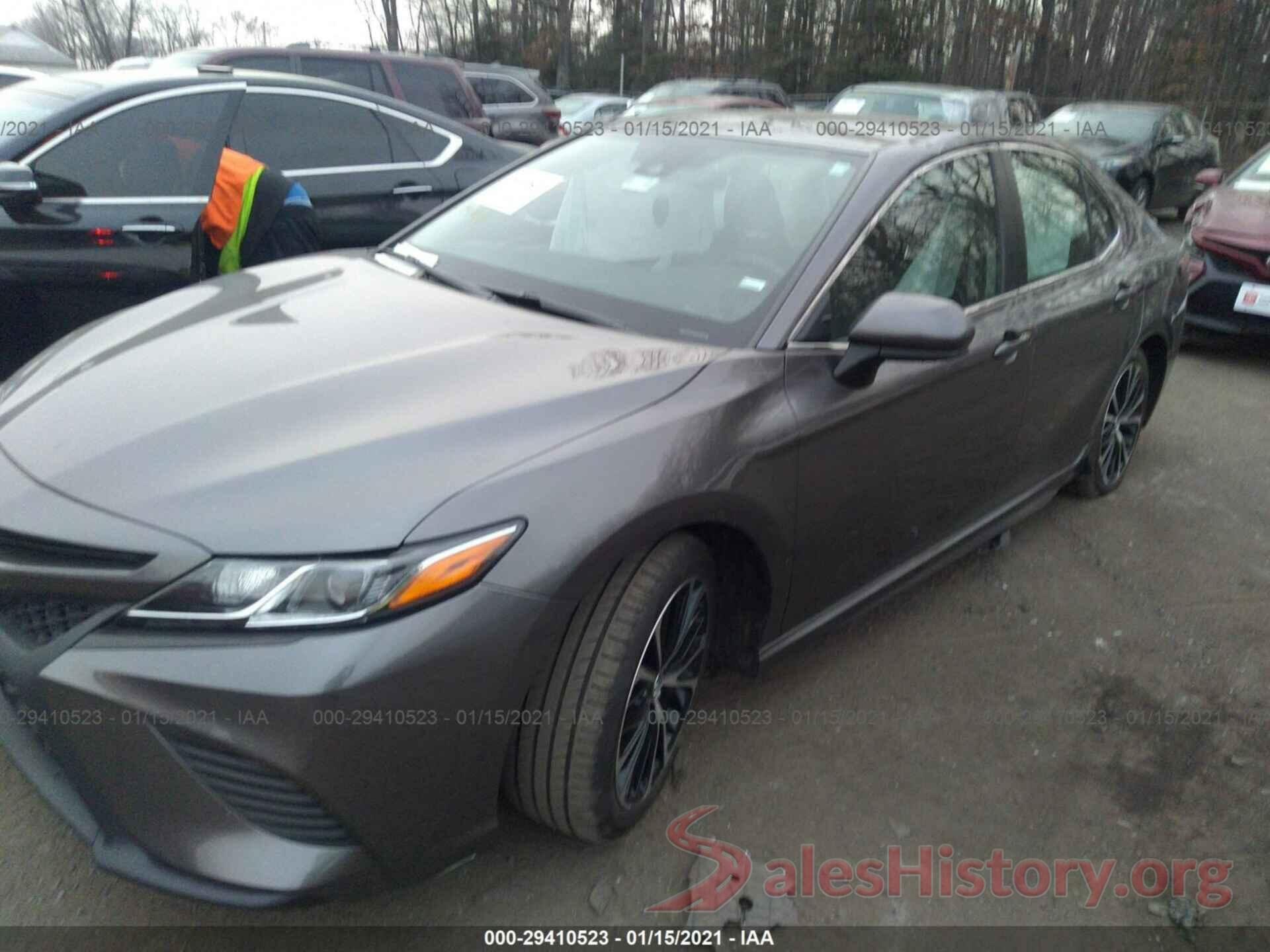 4T1B11HK7KU174429 2019 TOYOTA CAMRY